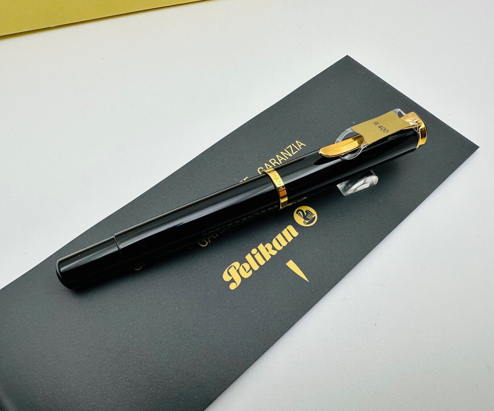 NOS Pelikan R400 Black Gold Plated Rollerball Pen