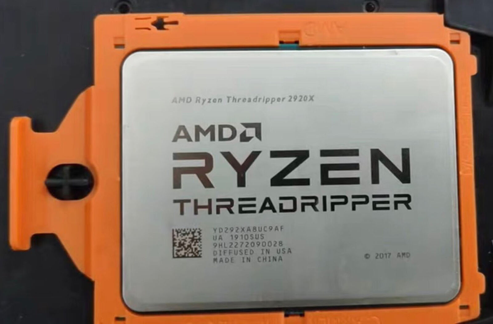 AMD Ryzen Threadripper 2920x 12-core 24-thread 3.50GHz tr4 180W CPU processor