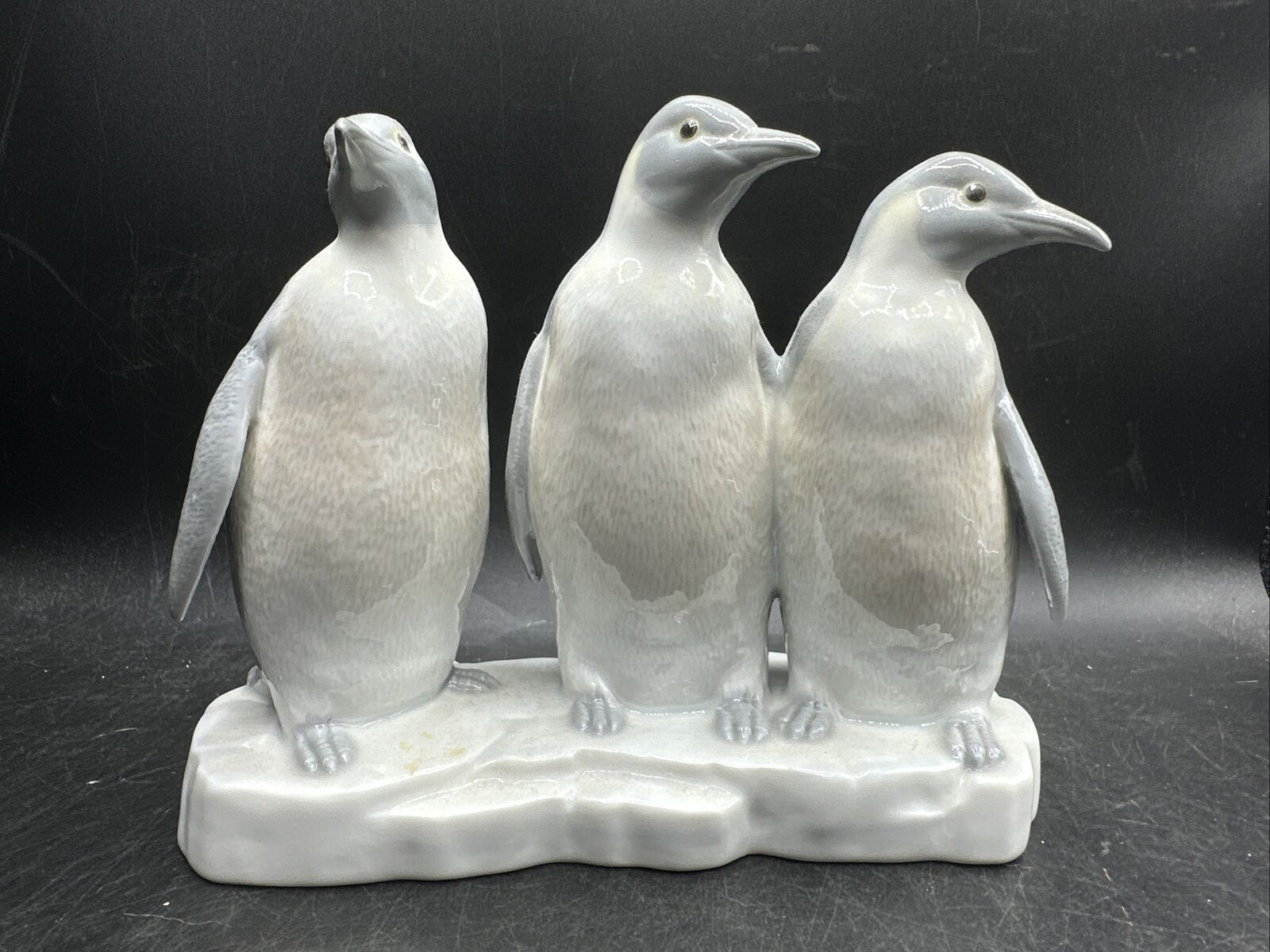Otagiri Japan Porcelain Penguin Figurine 3 Emperor Penguins on Ice