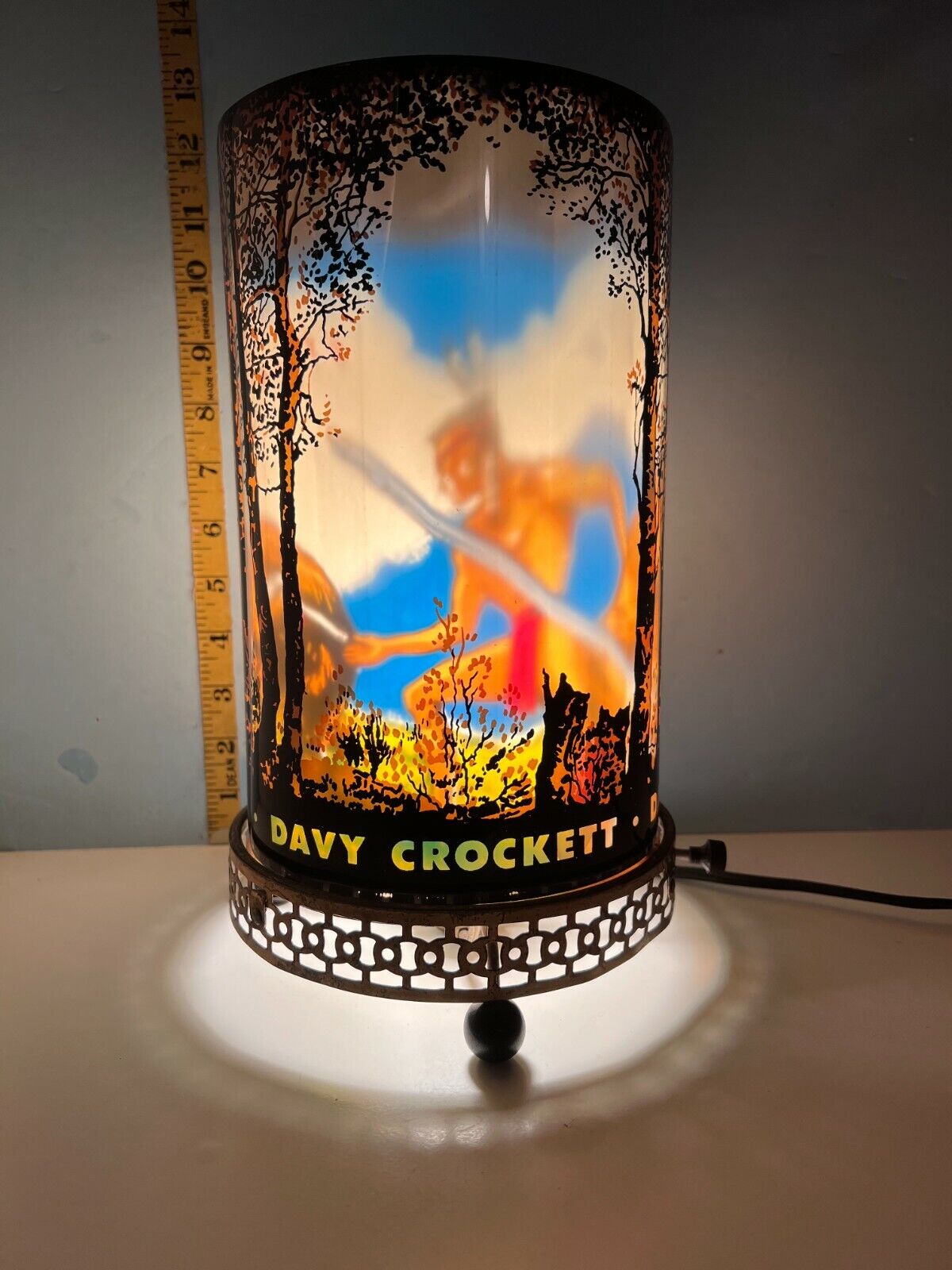 Vintage Davy Crockett Frontiersman Econolite Motion Lamp RARE