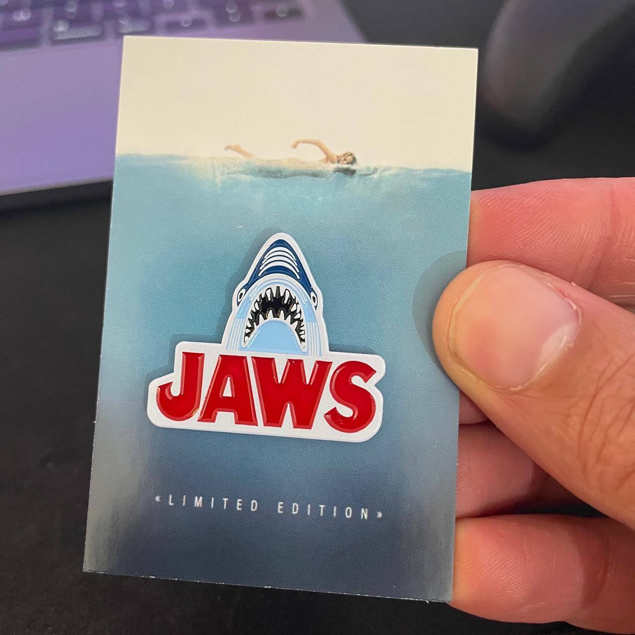 Jaws - Steven Spielberg - Movie Logo Enamel Pin (New)