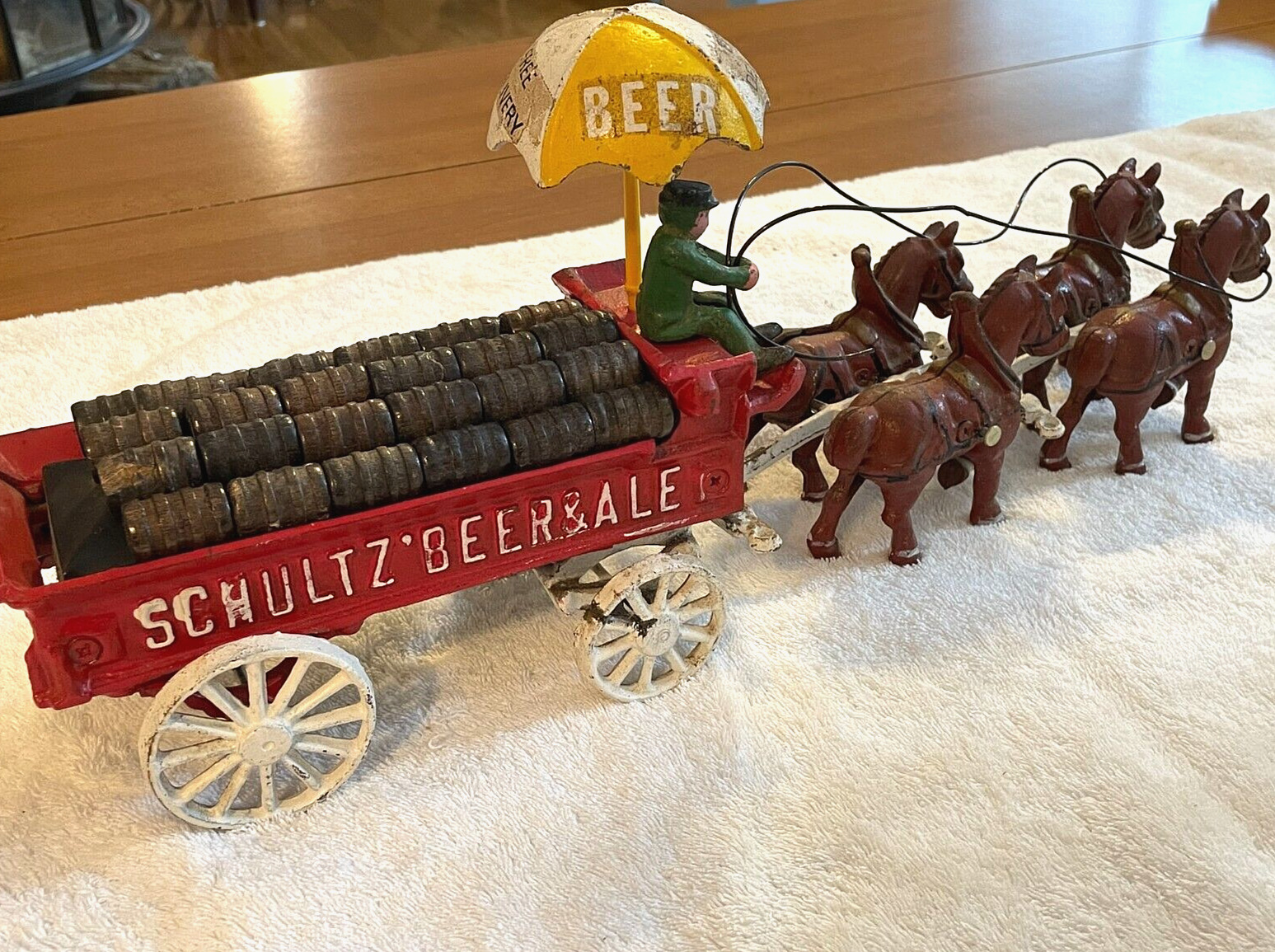 Vintage Cast Iron SCHULTZ' BEER &ALE 4 Horse Wagon, Driver, Barrells Orig Paint