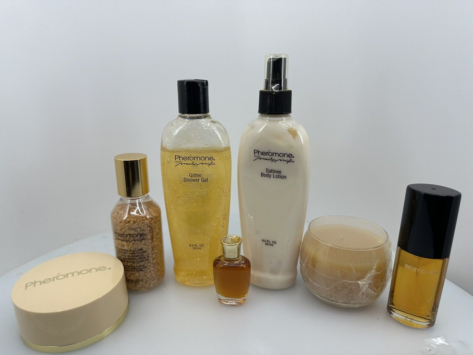 Marilyn Miglin PHEROMONE® 7 piece Gift set ~ Gold Dust Powder Perfume Lotion
