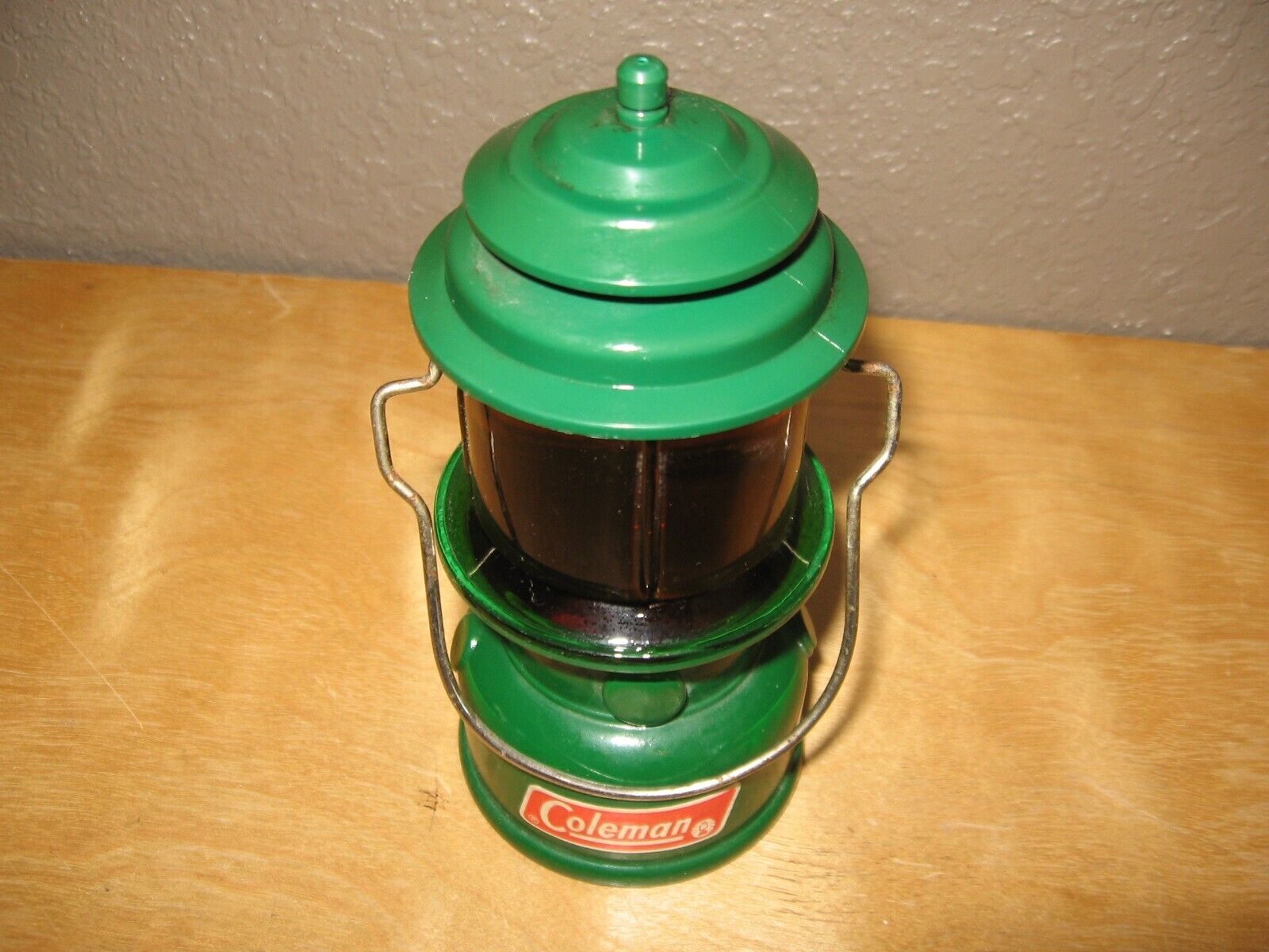 Avon dark green lantern 6\