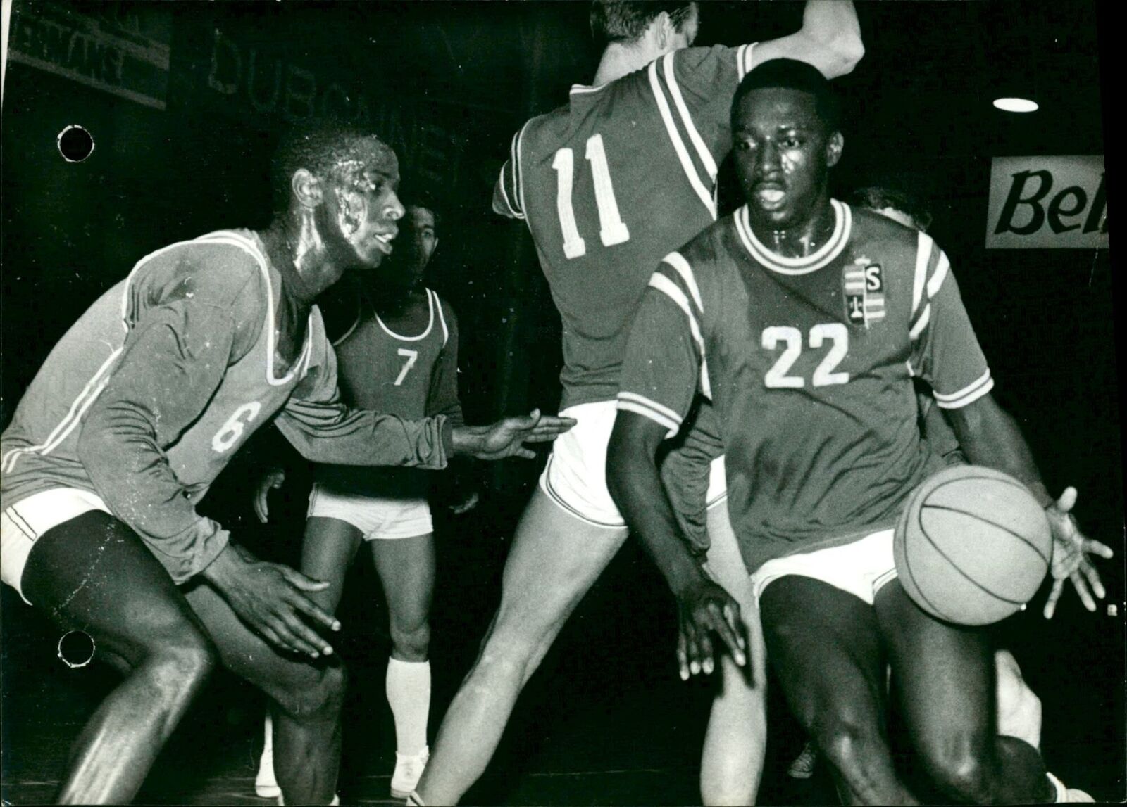 Belgian Basketball: RC Mechelen- Standard C.L. - Vintage Photograph 3700291
