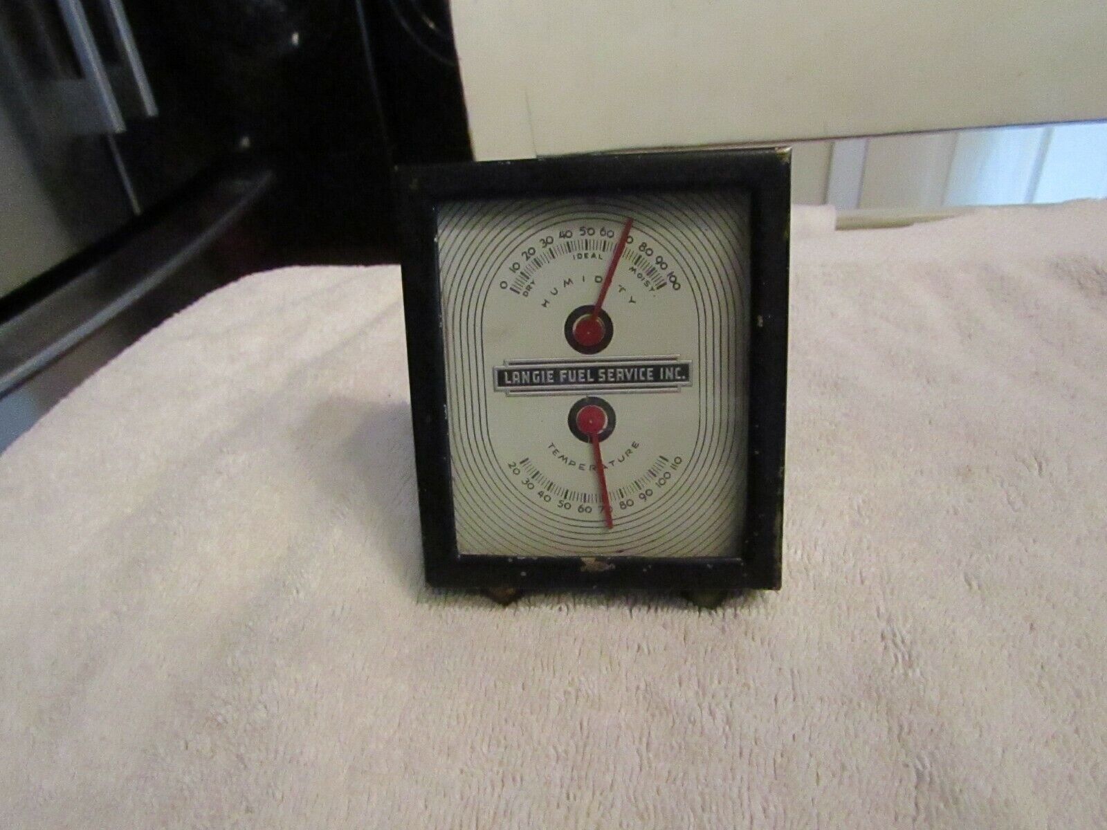 Vintage ATMO-STAT Langie Fuel Humidity & Thermometer Desk Auto w Hanging Clip
