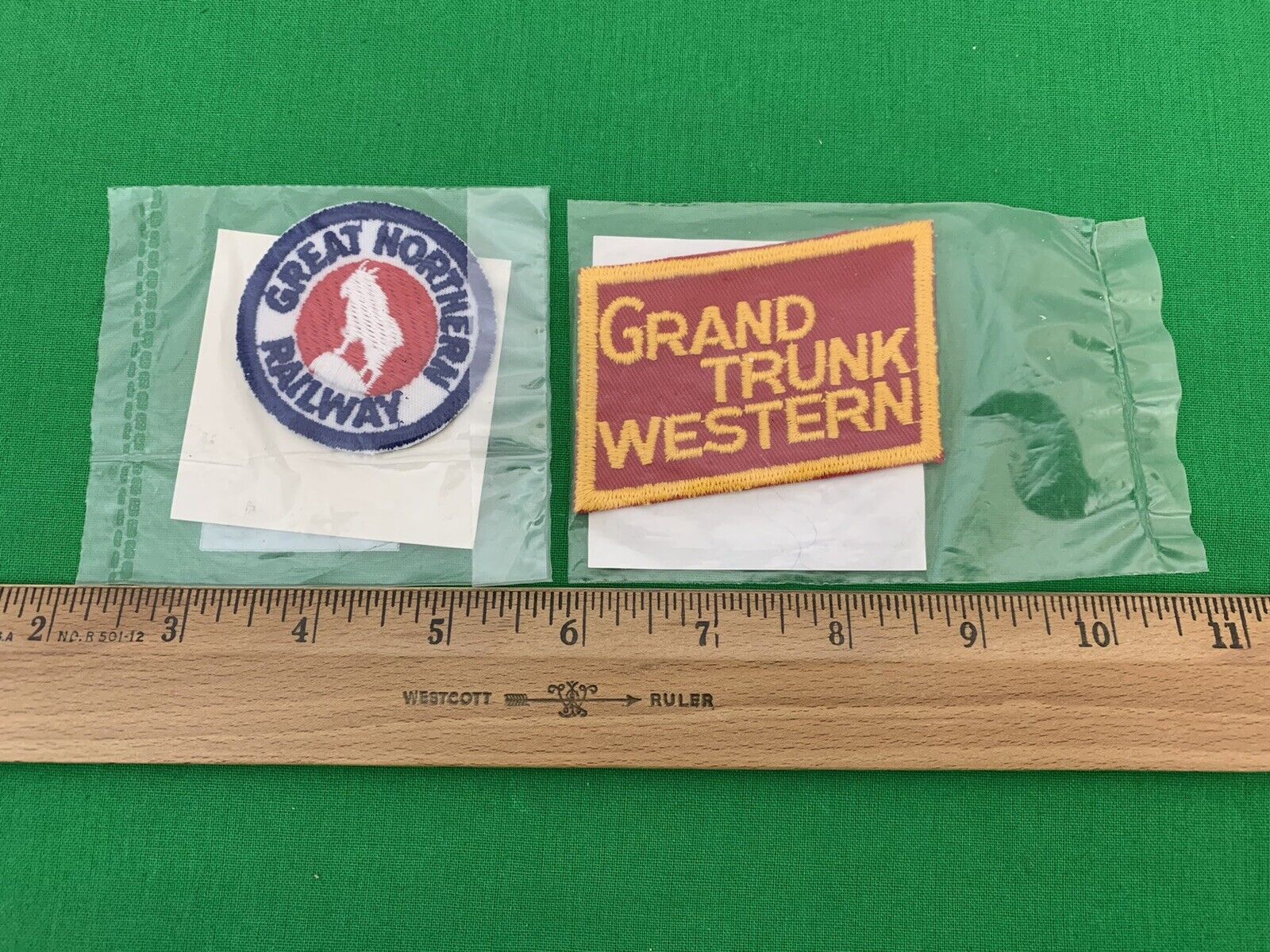 lot of 2 vintage Walthers Patches Great Northern Railway & Grand Trunk Western