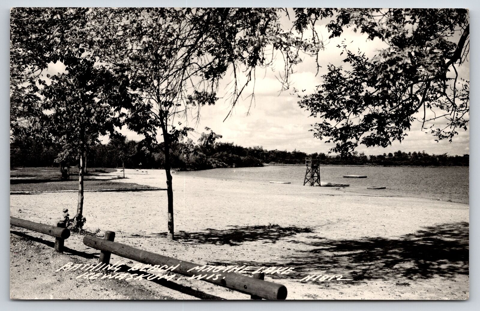 Kewaskum Wisconsin~Mauthe Lake Bathing Beach~Lifeguard Chair~1950s RPPC