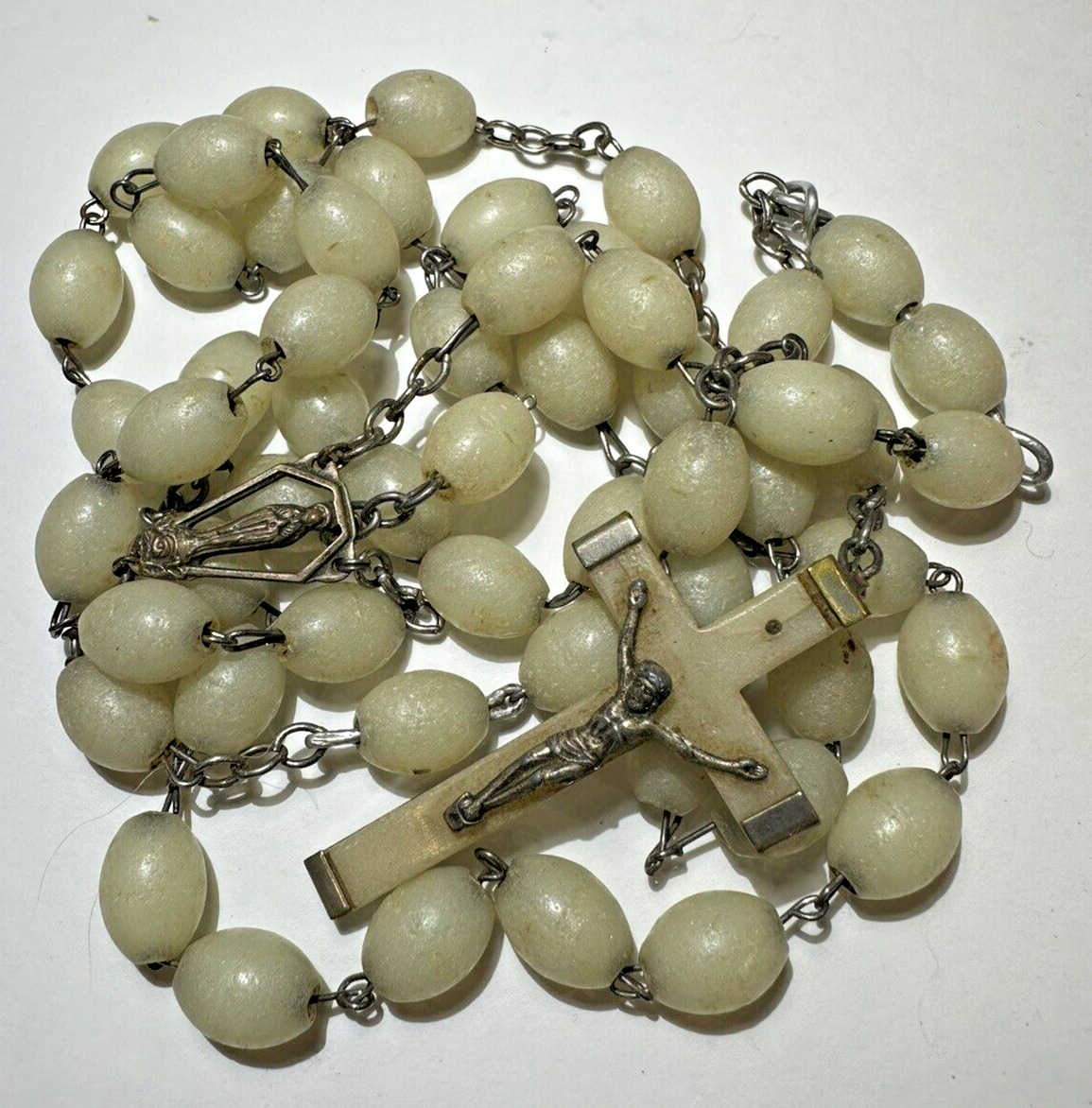 Vintage Chunky Uranium White Green Bead Rosary Catholic Religious Italy 1i 4.4