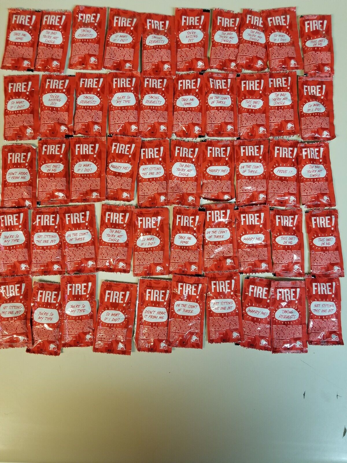 50 Taco Bell FIRE  Sauce Packets.   New And Sealed Free Fast Shipping