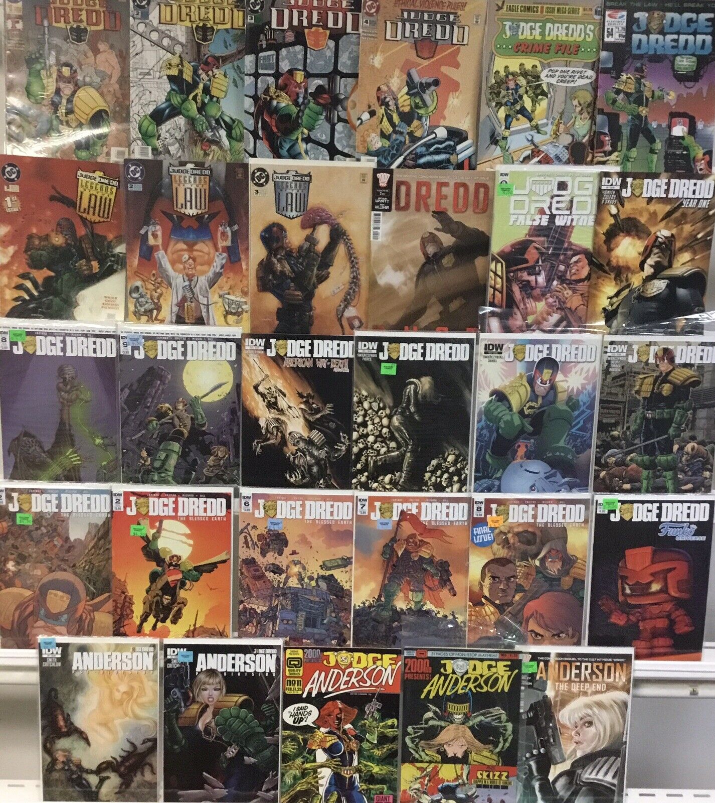 Judge Dredd + Anderson Comic Book Lot Of 30