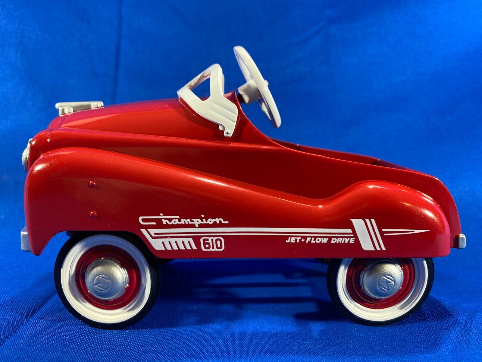 Hallmark Kiddie Car Classics LE Murray 1955 Red Champion QHG9002 New Old Stock