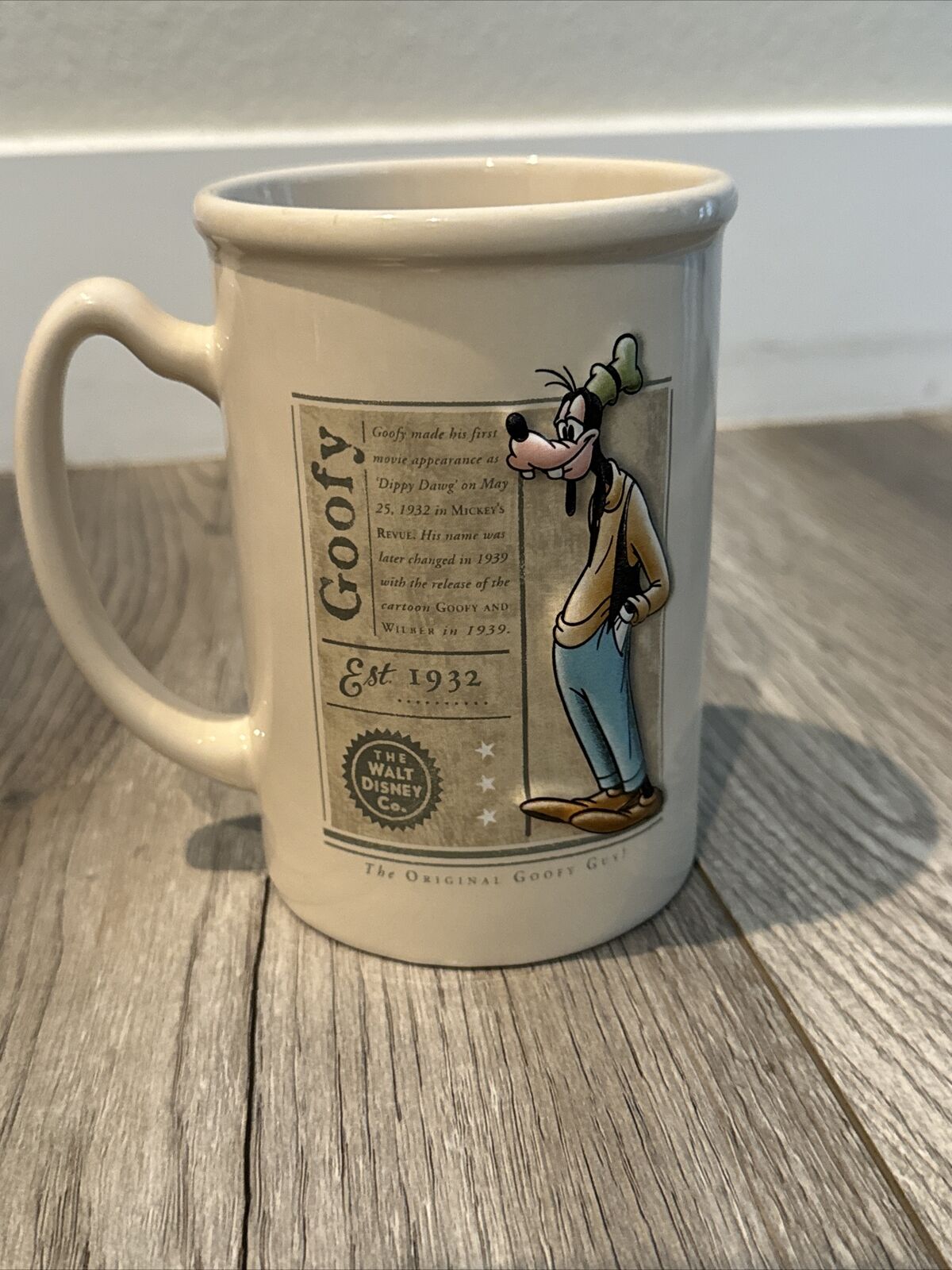 Walt Disney World Goofy Established 1932 3D Embossed Coffee Mug Cup 12 oz.