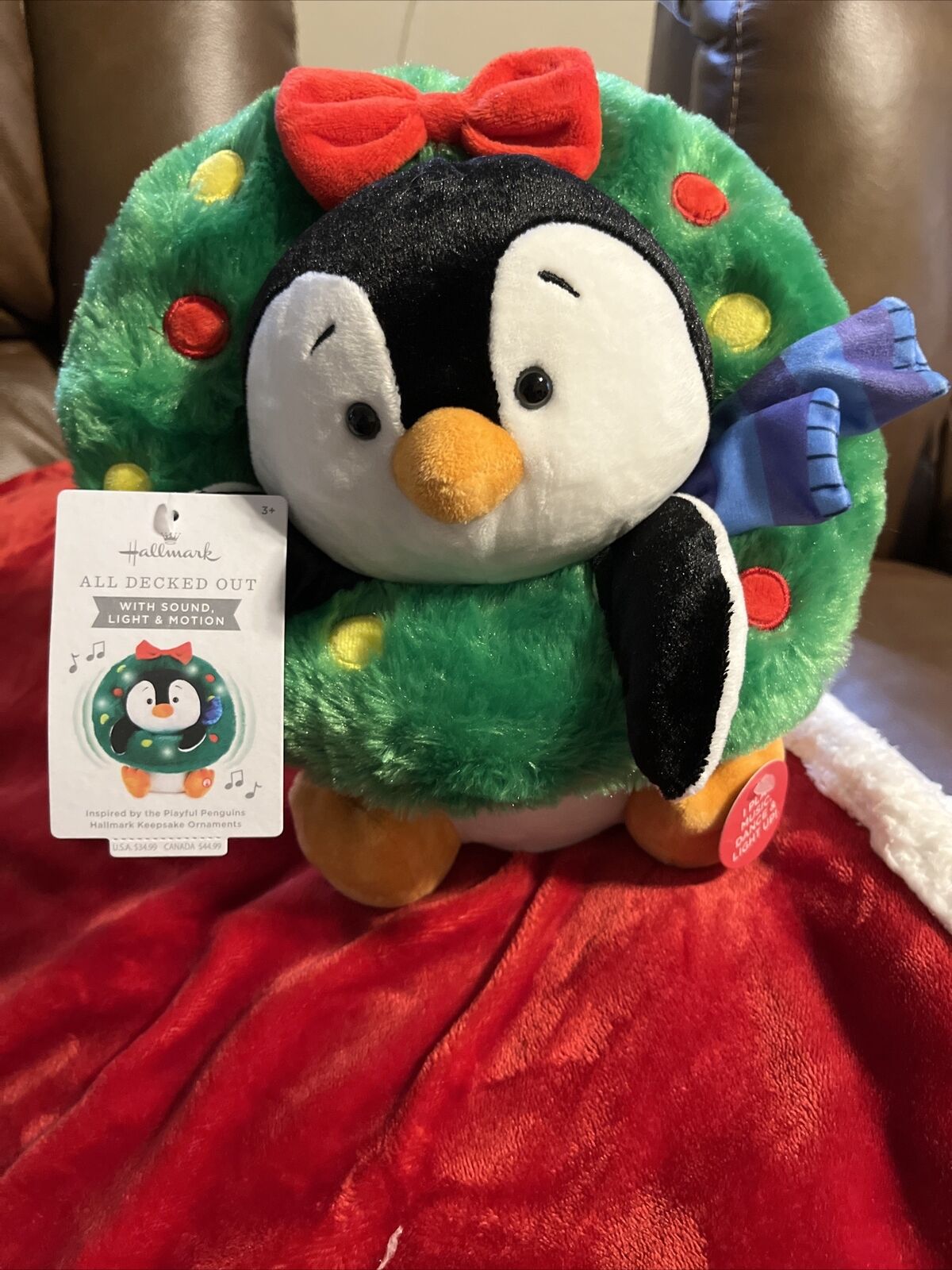 PLAYFUL PENGUINS ALL DECKED OUT MUSICAL PLUSH PENGUIN WITH LIGHT AND MOTION