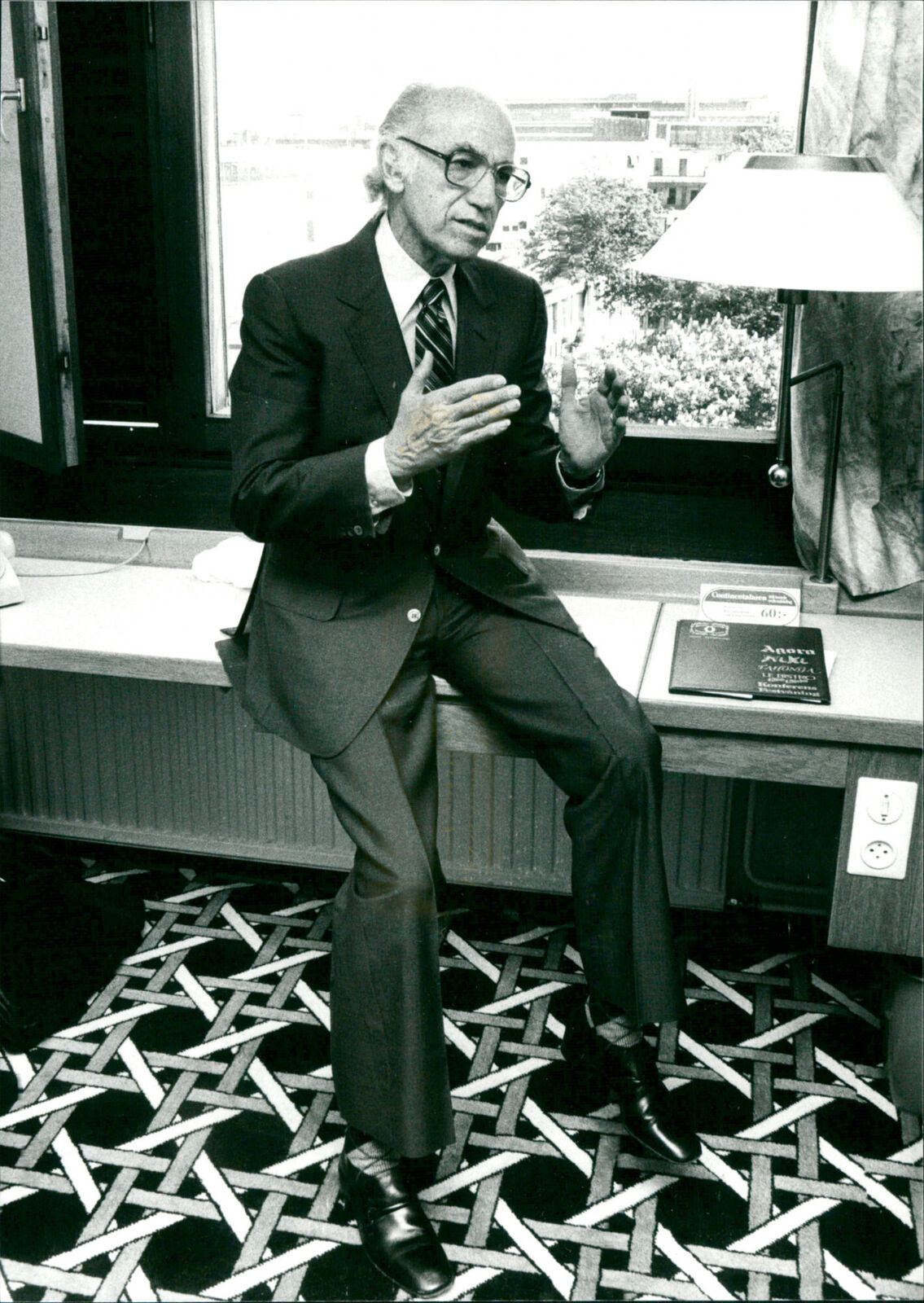 Jonas Salk - Vintage Photograph 2585023