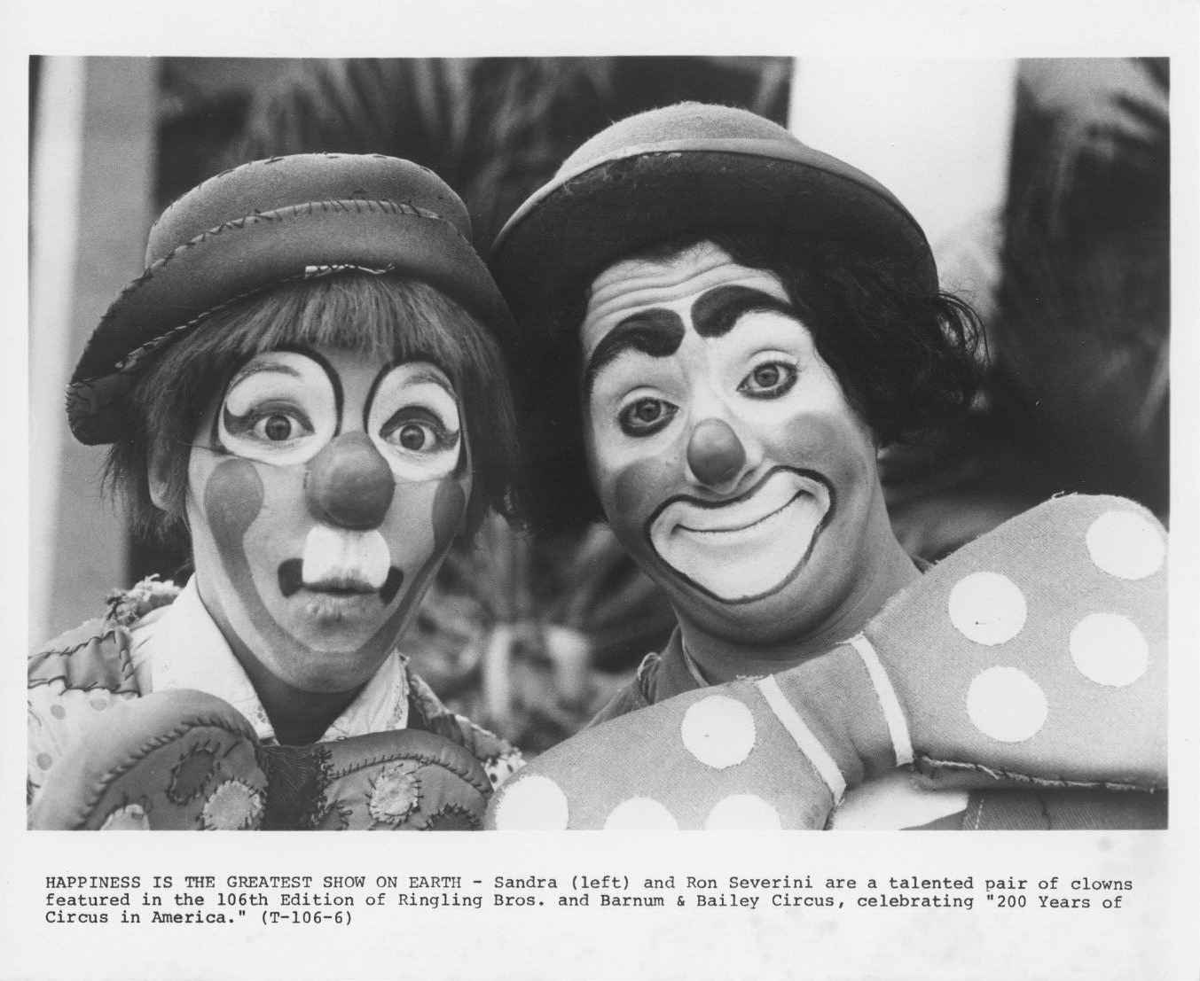 1975 Ringling Bros. and Barnum & Baily Circus Clowns Press Photo 8x10