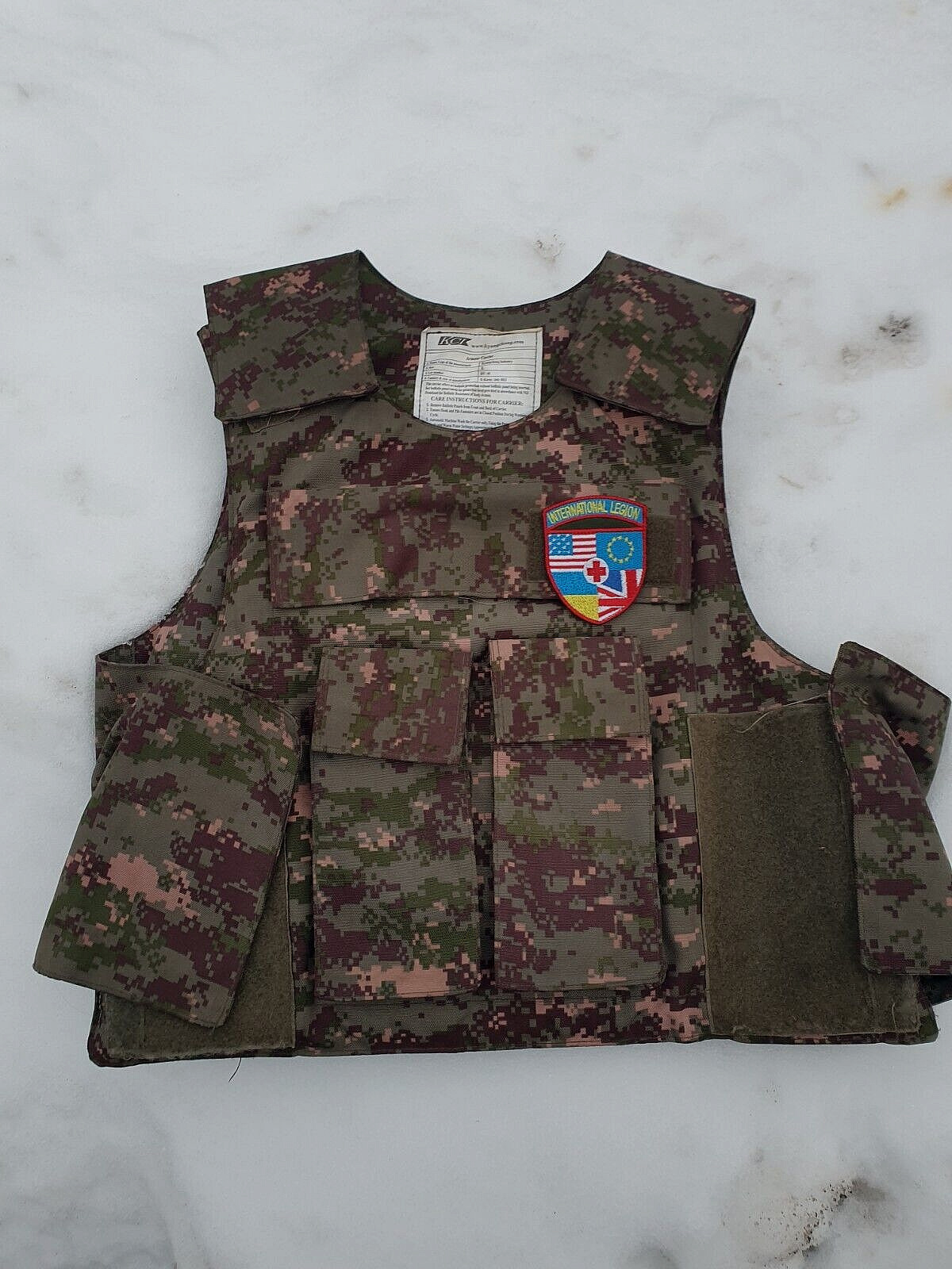 Protective VEST of the Ukrainian Army of the Soldier of the International Army