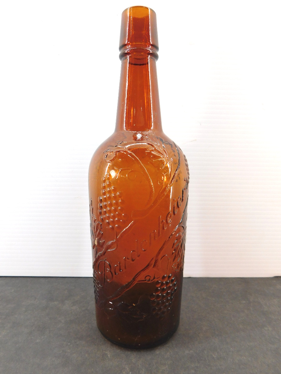 Vintage Bardenheier’s Amber Embossed Glass 4/5 Quart Wine Bottle St Louis MO