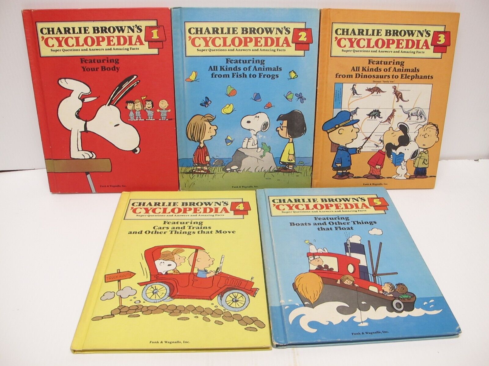 5 Vintage Charlie Brown's 'Cyclopedia Hardcover Books~Vol 1-5~1980~Encyclopedias