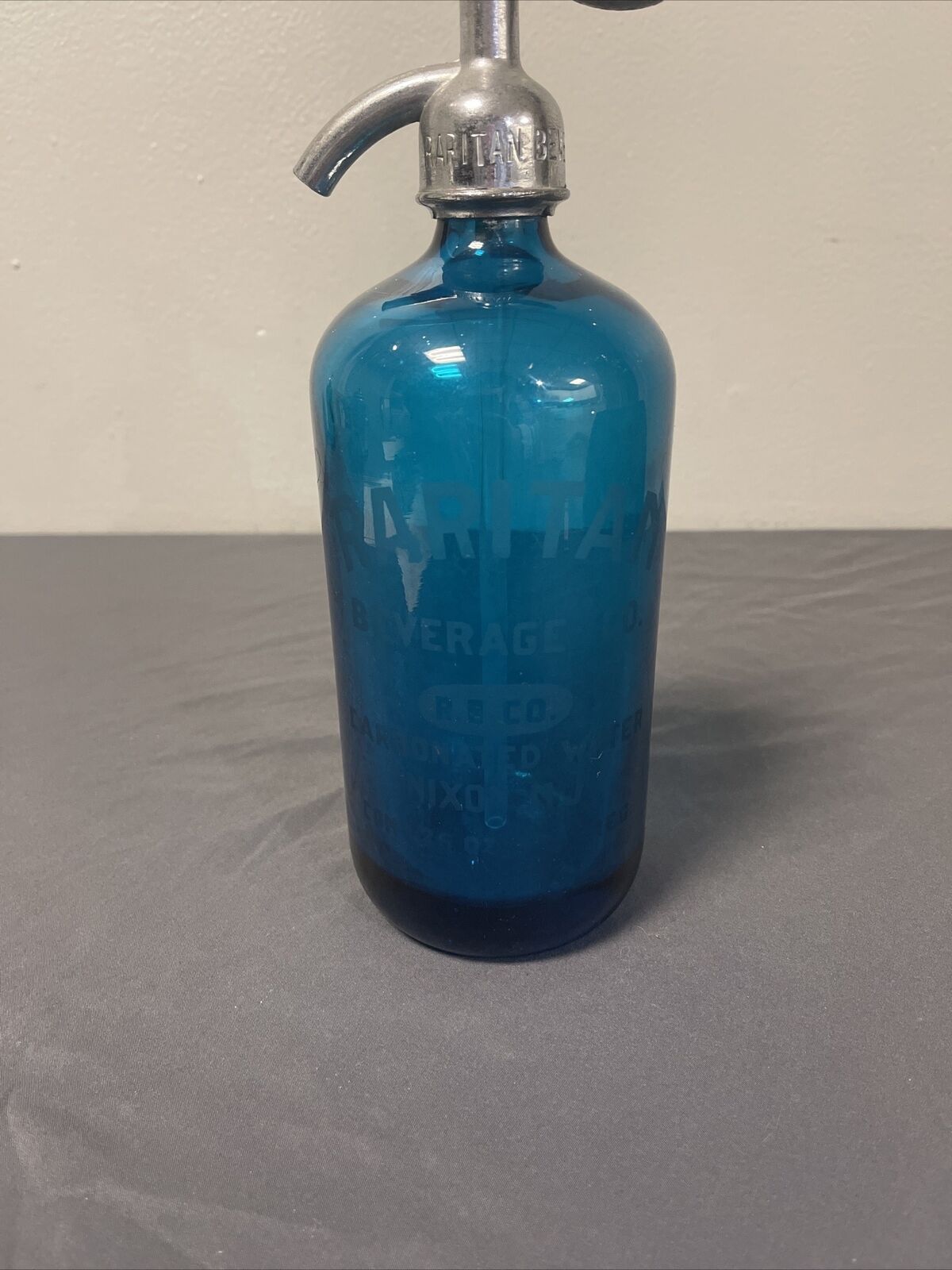 Vintage Raritan Bev. Seltzer Bottle Blue