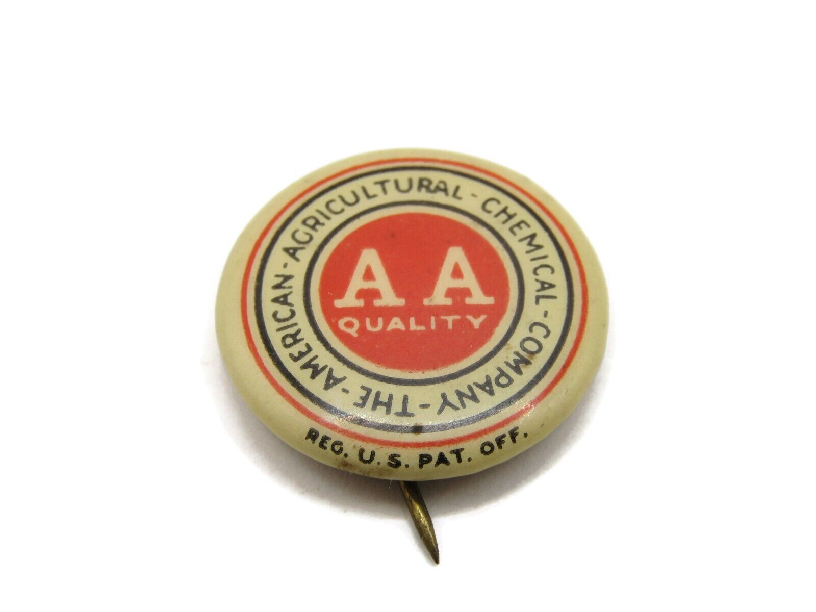 The American Agricultural Chemical Co. Pin Button Antique Vintage