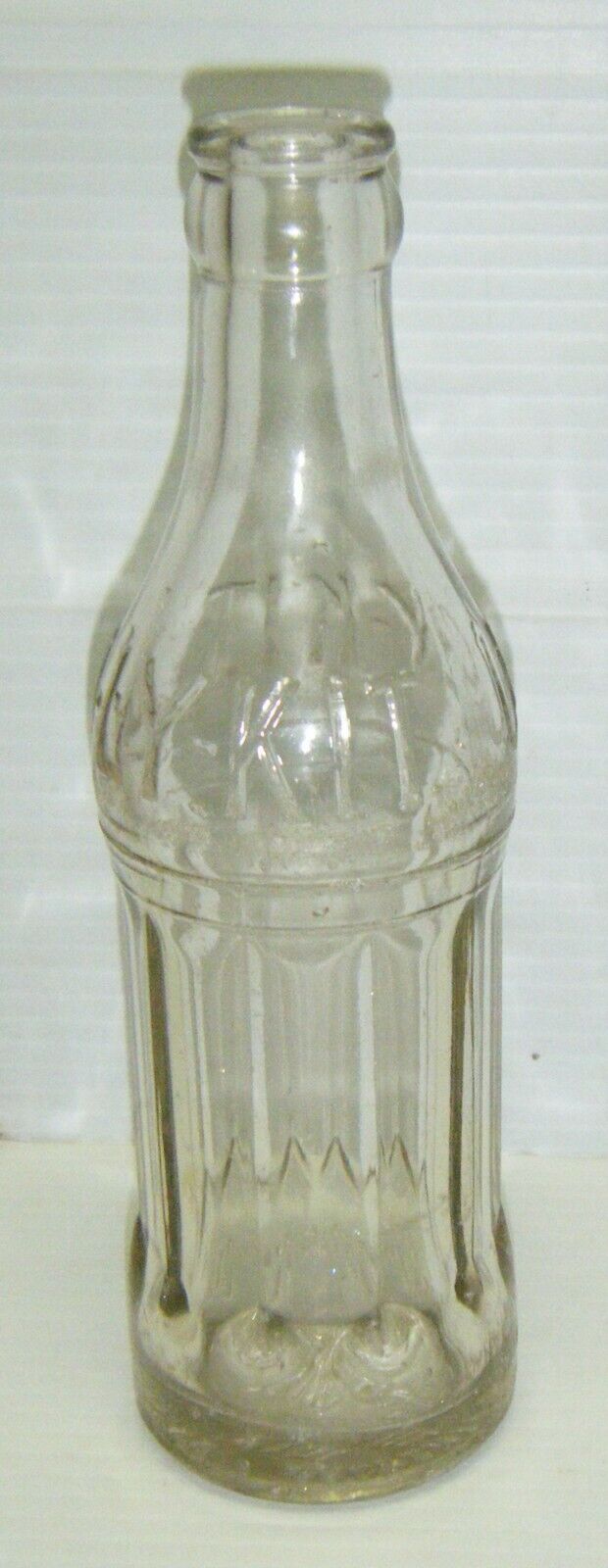 Vintage U-L-Y-KIT 6 1/2 oz. Soda Pop Bottle Pat. 1923 
