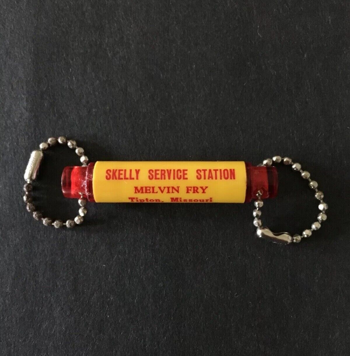 Vintage Keychain SKELLY SERVICE STATION Double Ring Fob TIPTON, MO Melvin Fry