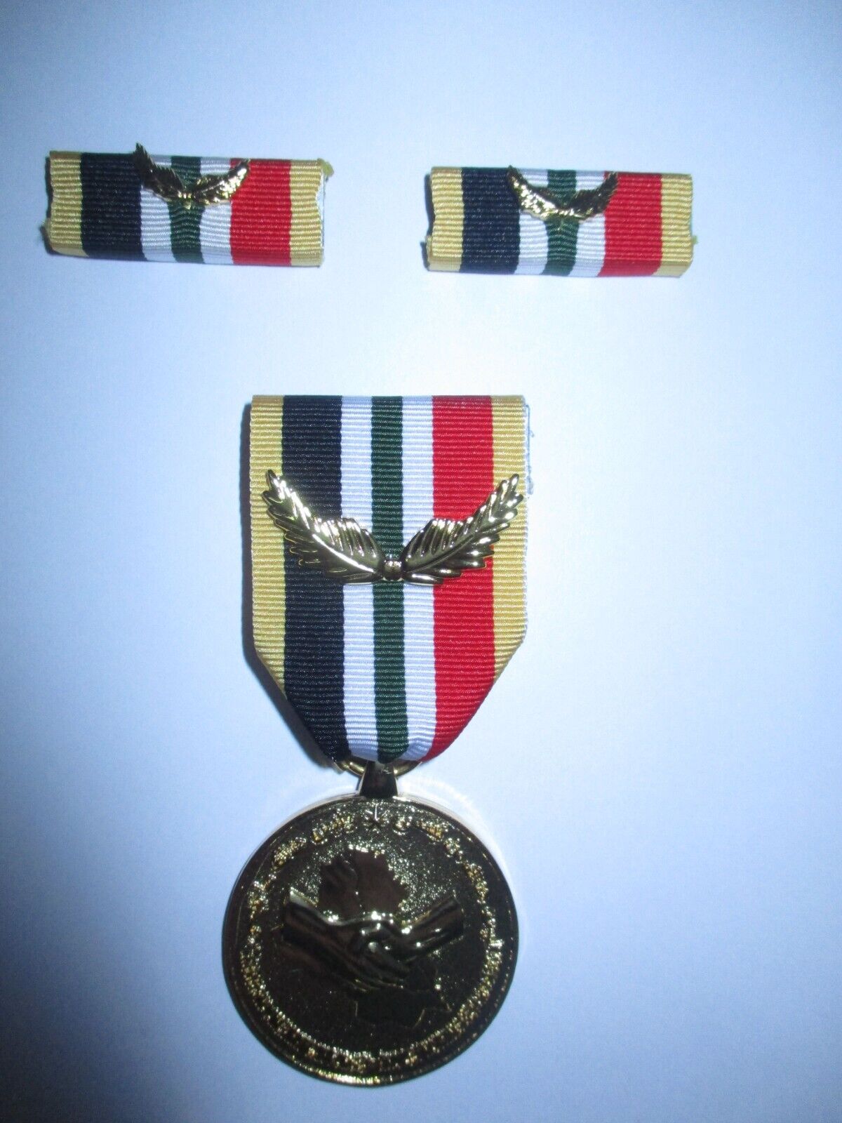 IRAQ COMMITMENT MEDAL WITH TWO SERVICE RIBBONS (MILITARY VERSION)