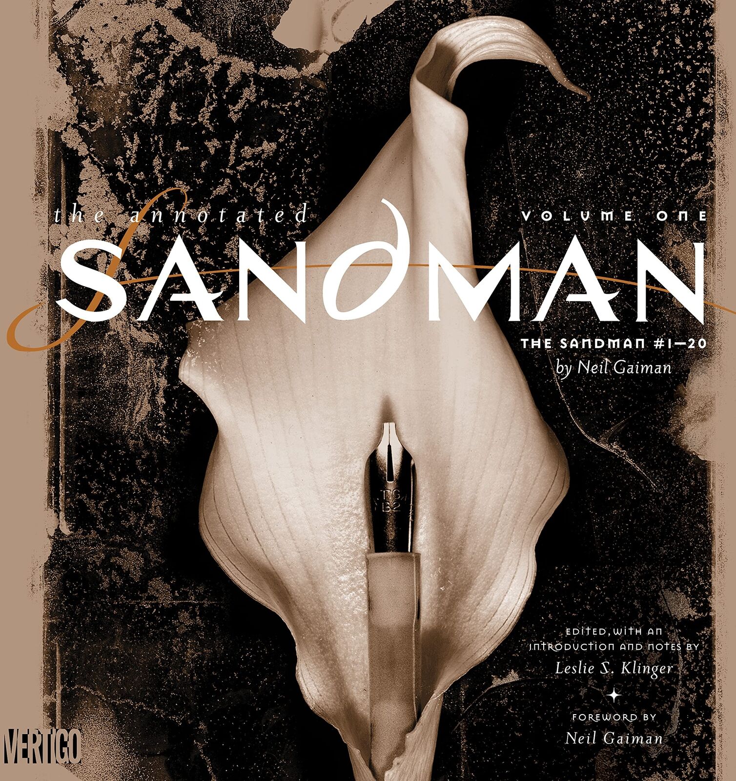 The Annotated Sandman 1 [Hardcover] Gaiman, Neil; Klinger, Leslie S.; Kieth, ...