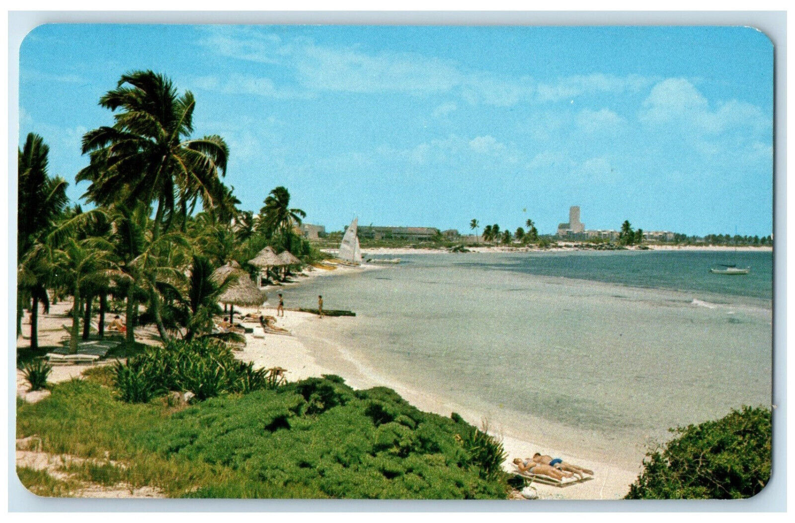 c1960s North Beach of Cancun Camino Real Hotel Quintana Roo Mexico Postcard