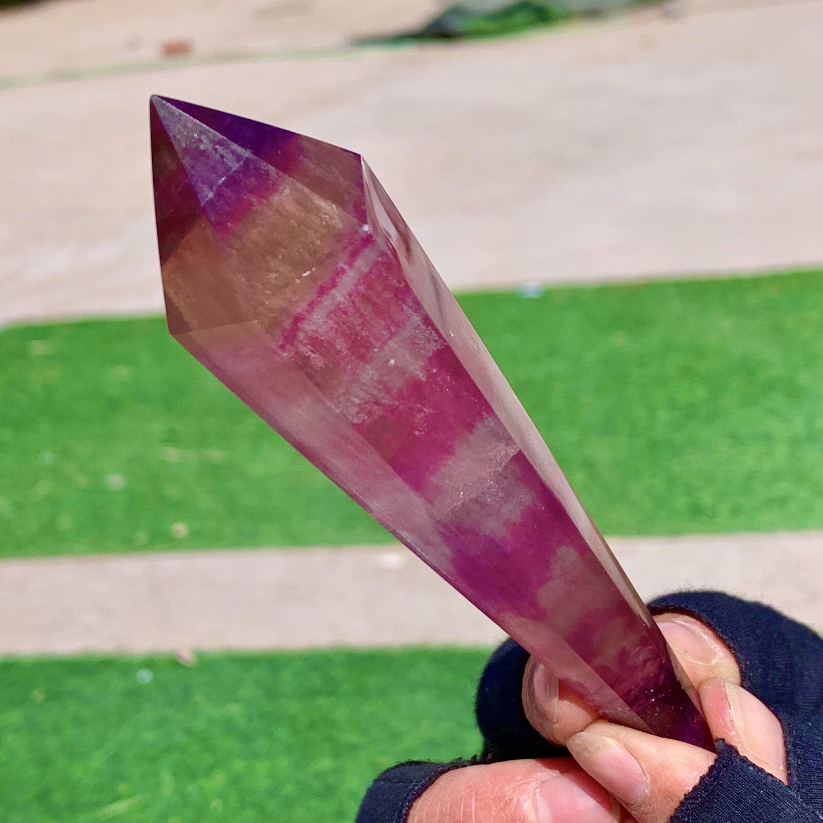 124G Natural rainbow fluorite scepter Quartz Crystal Single-End Terminated Wand