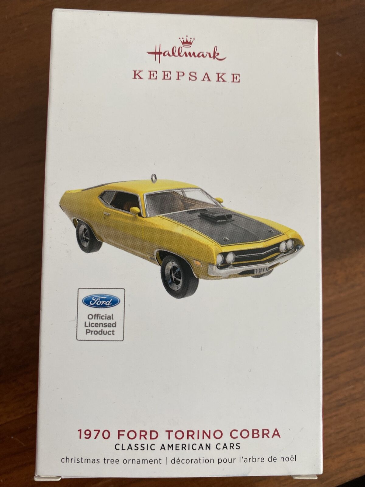 HALLMARK 2019 FORD 1970 TORINO COBRA CLASSIC AMERICAN CARS SERIES  ORNAMENT