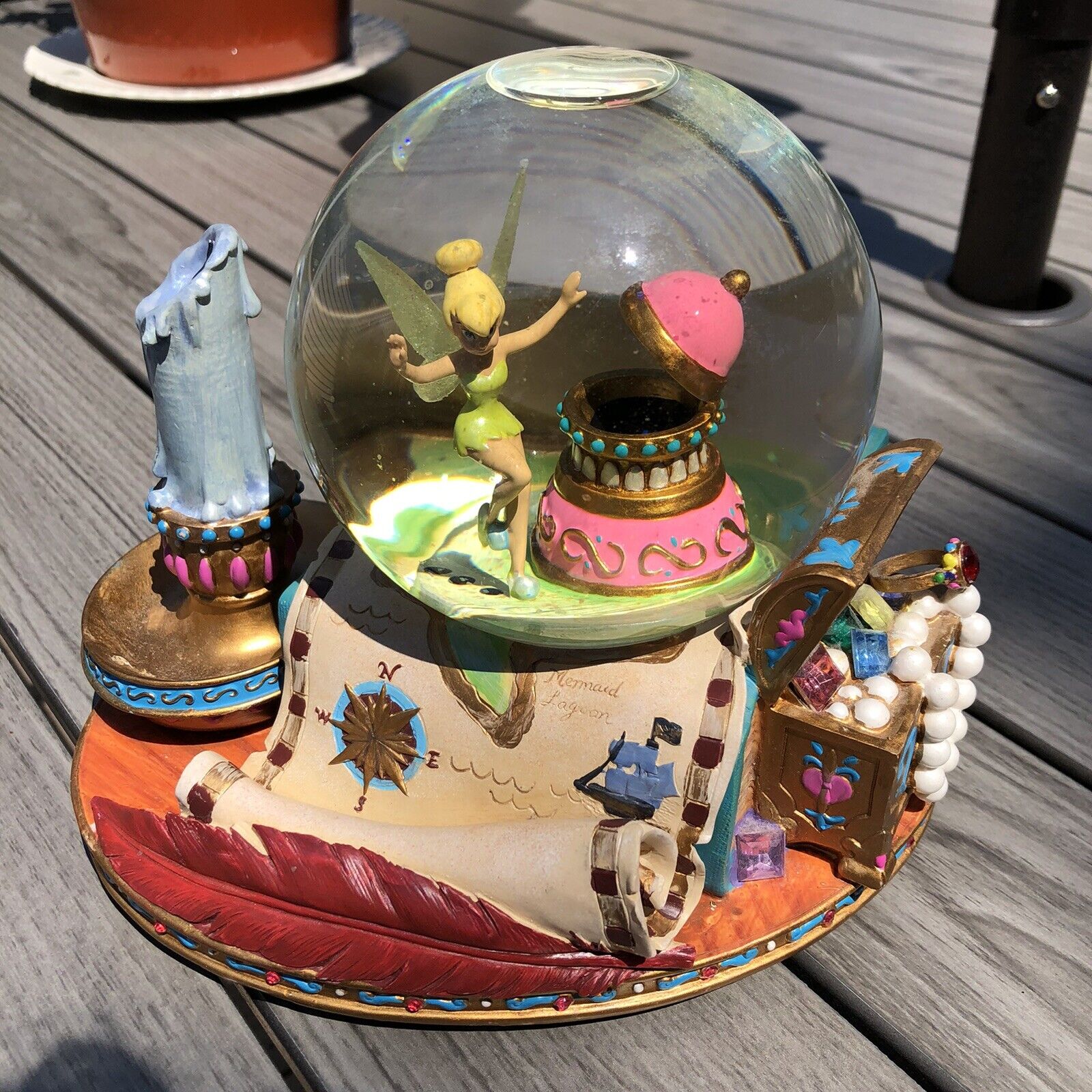 Disney Tinkerbell Snow Globe Peter Pan Treasure Chest Musical You Can Fly Damage