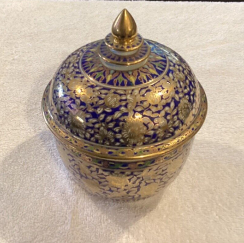 Thai Benjarong 6” Tall Handmade HP Embossed Paint Blue/Gold Leaf Porcelain Ware