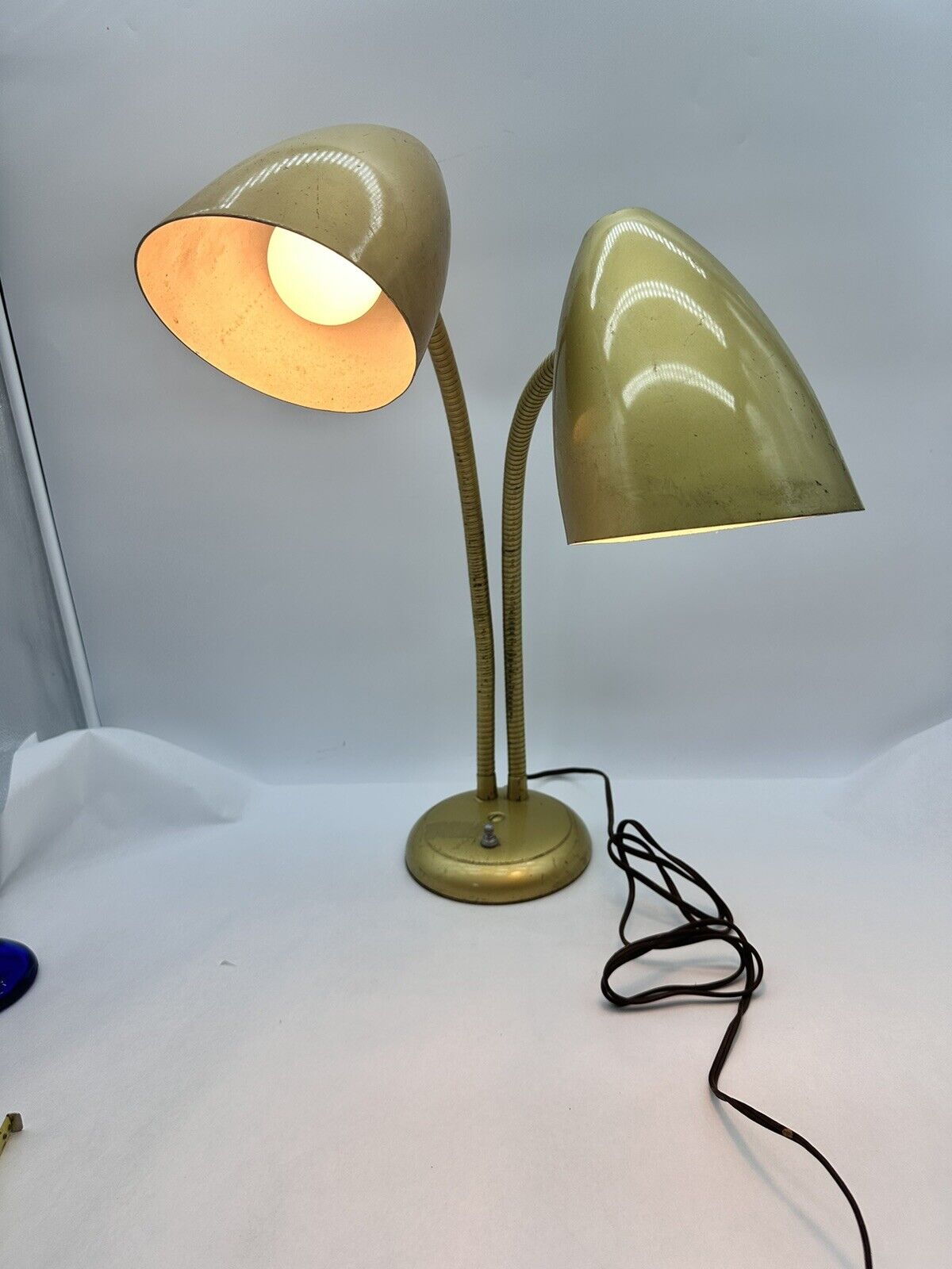 Vintage Amplex Swivelite Double Goose Neck Desk Lamp Metal Harvest Gold WORKS