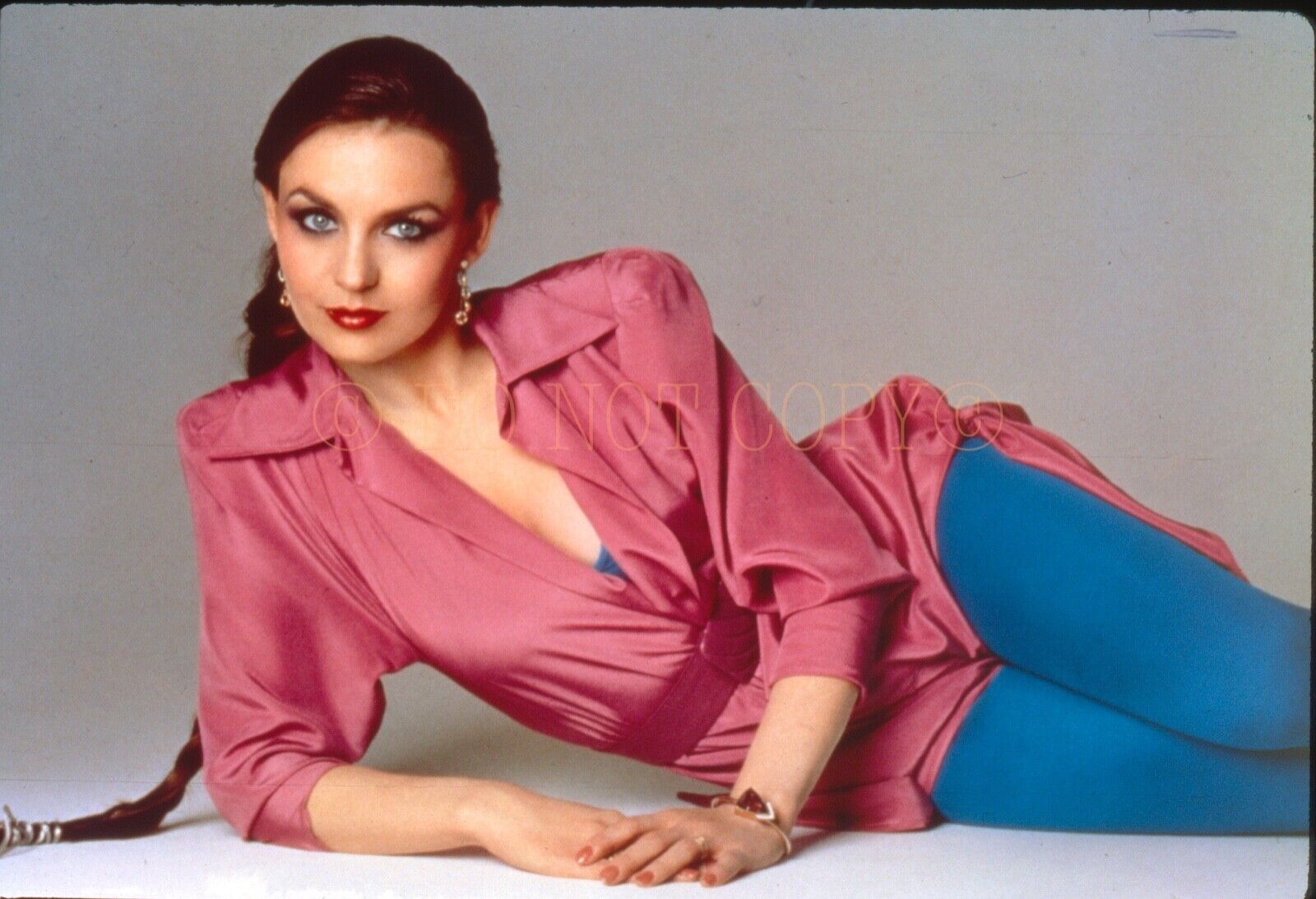 Original 35mm slide Chrystal Gayle. From the Miss the Mississippi photoshoot