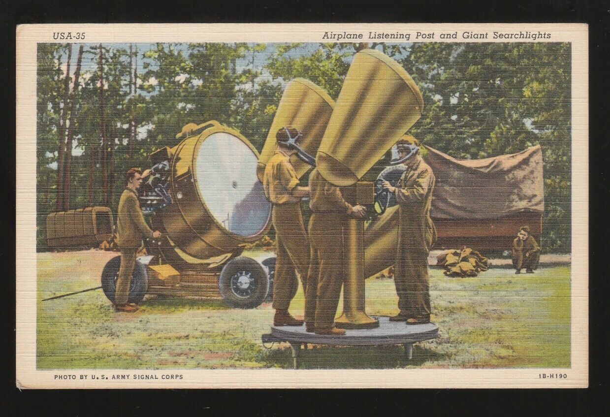 [76723] OLD POSTCARD shows MILITARY AIRPLANE LISTENING POST & GIANT SEARCHLIGHT