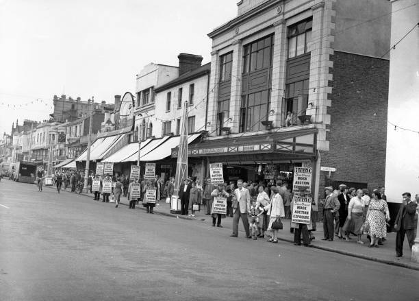 Shops On The Seafront In Southend-On-Sea 1954 Old Photo 2