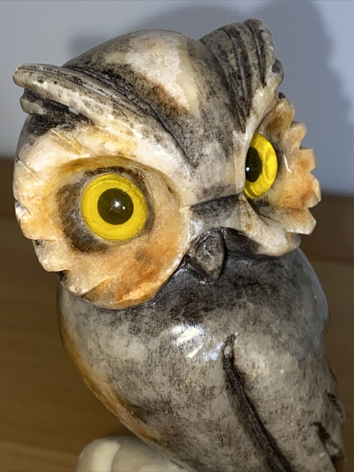 Vintage Hand Carved Marble Onyx Alabaster Owl with Glass Eyes made in Italy 5
