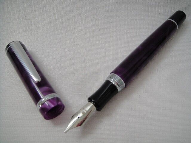 Rosetta Magellan Fountain Pen - Purple +Chrome Trim + 1.1 Nib
