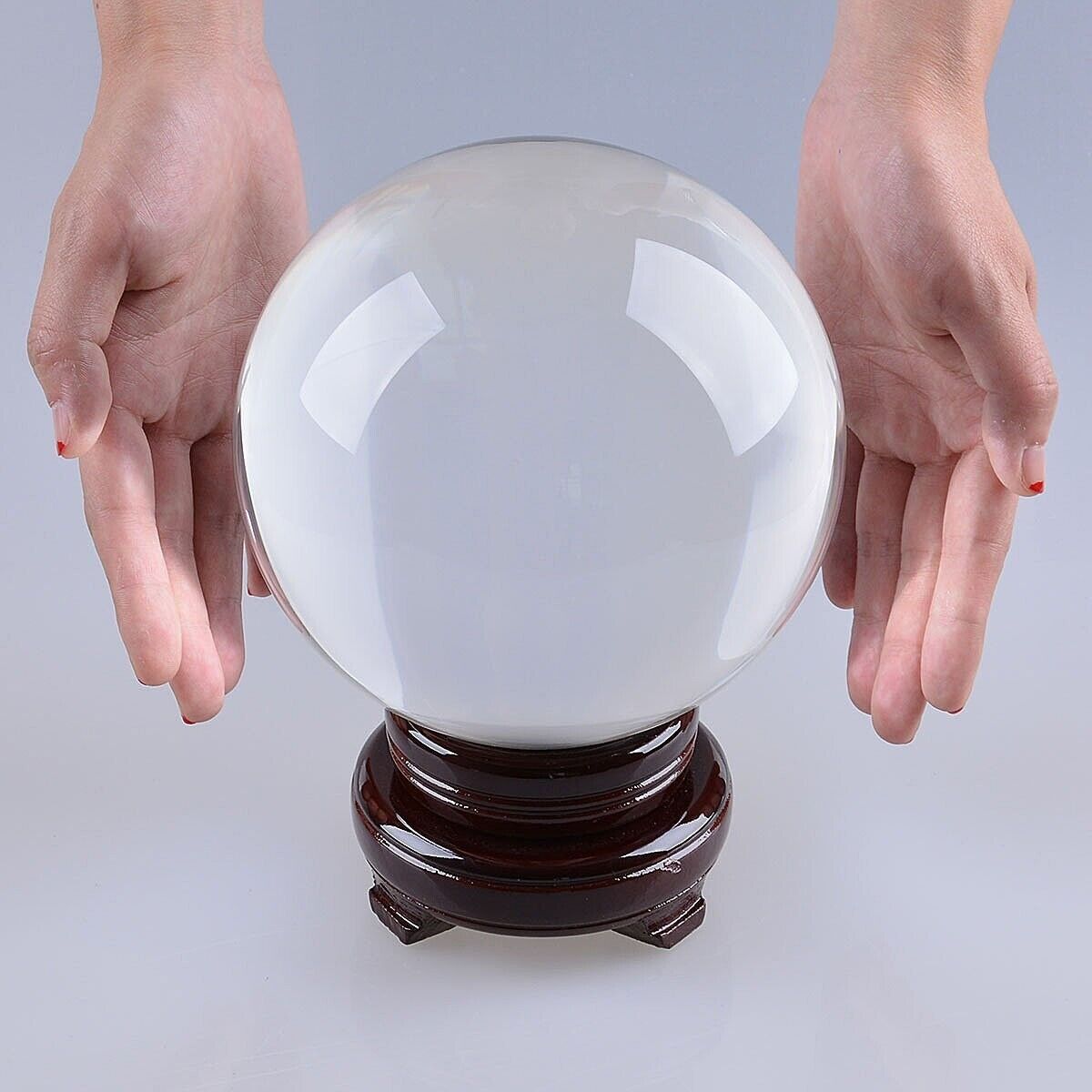 LONGWIN 150MM Clear Crystal Ball 6Inch Glass Sphere Photo Prop Free Stand