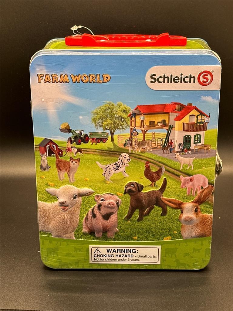 Schleich Farm World COLLECTING CASE For 18 Animals NEW