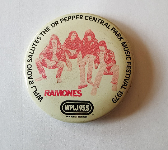 RAMONES Pinback 1979 WPLJ Dr. Pepper Central Park Concert Rare NYC Punk CBGBs