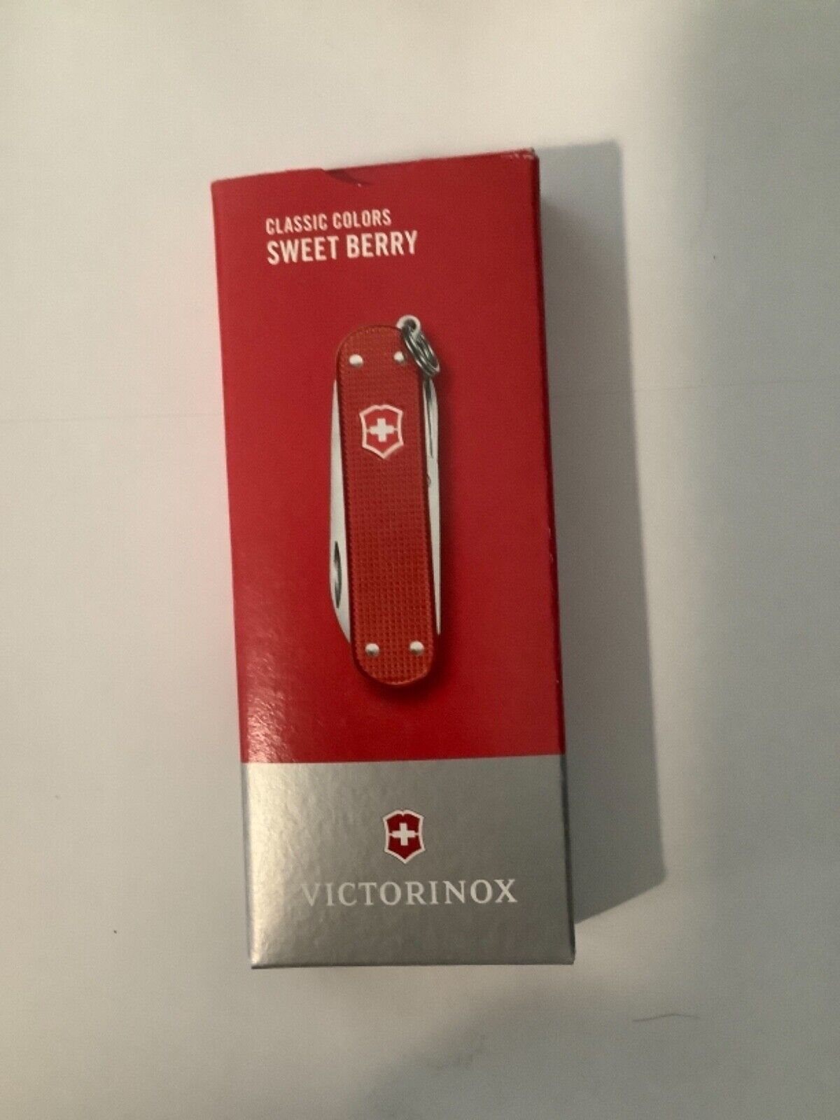 Victorinox  Swiss Army Classic Alox Pocket Knife  58mm NIB 2021 Limited Edition