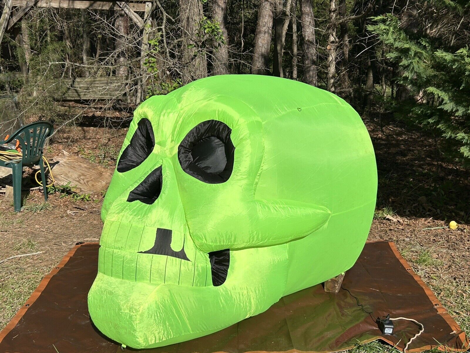 Used Giant 4’ Skull Lighted Halloween Airblown Inflatable Selling AS-IS