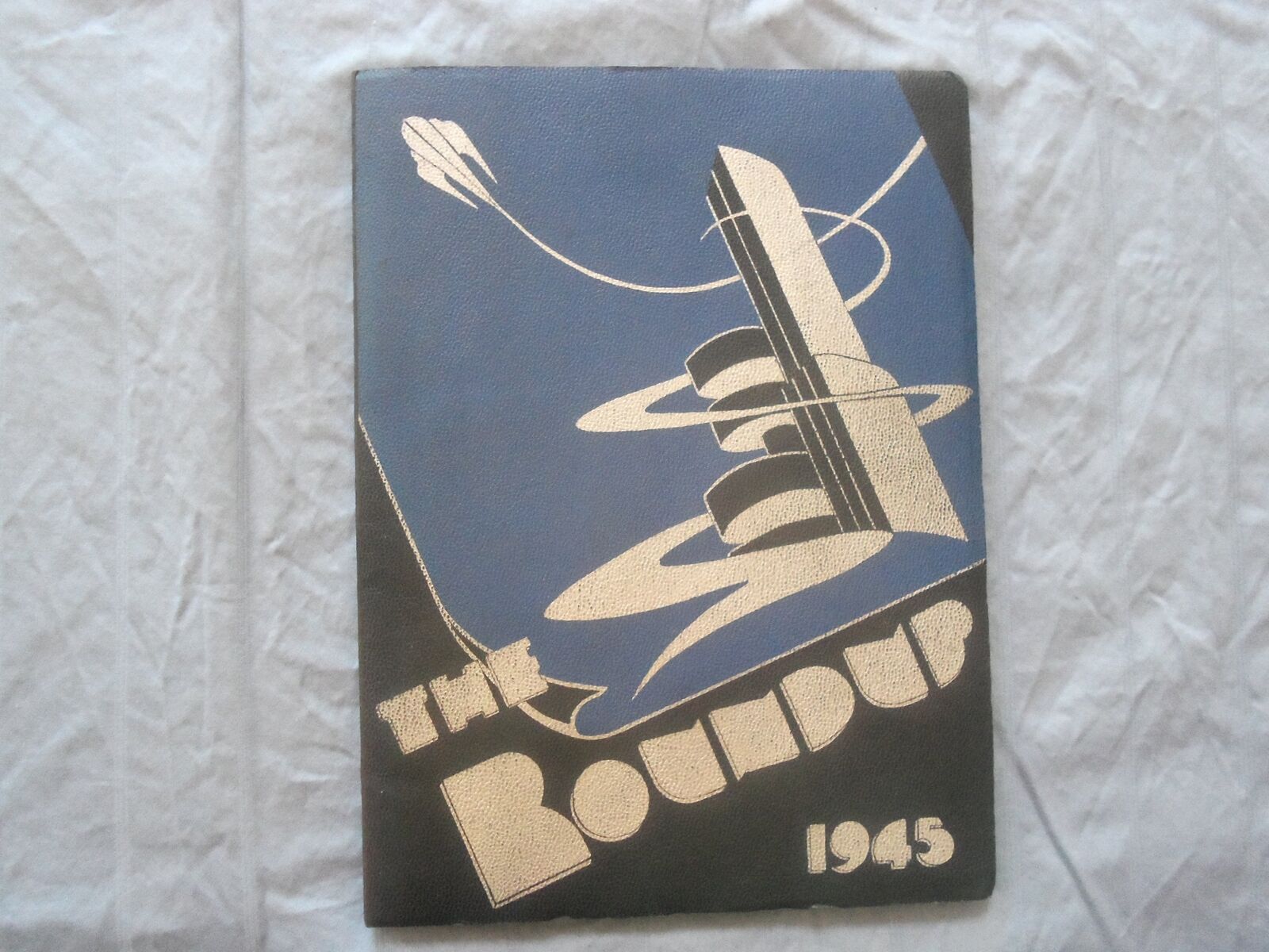 1945 THE ROUNDUP GREAT FALLS HIGH SCHOOL YEARBOOK - GREAT FALLS, MT - YB 3378