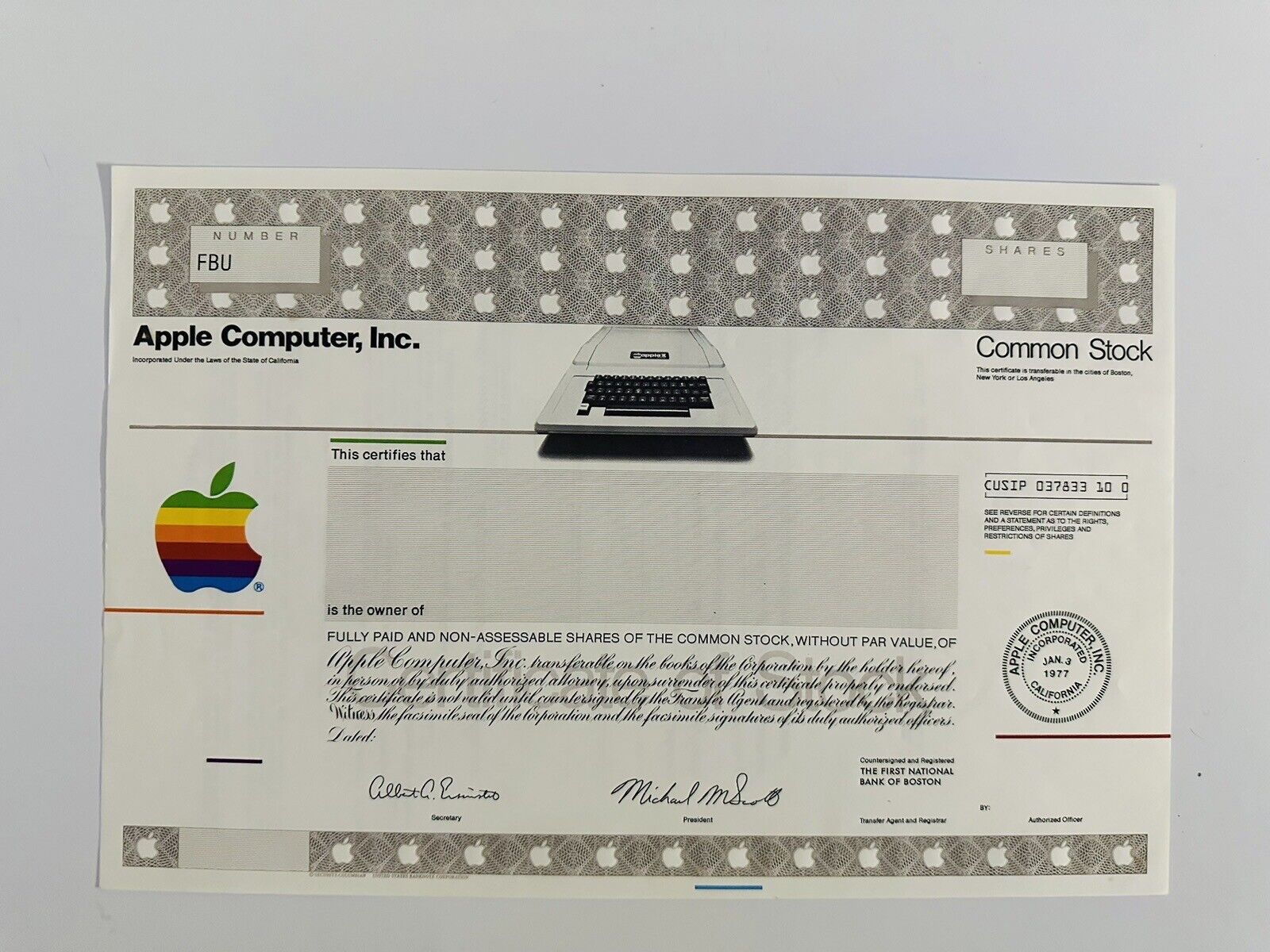 APPLE COMPUTER Crisp Uncirculated ￼Common Stock Certificate - Extremely Popular