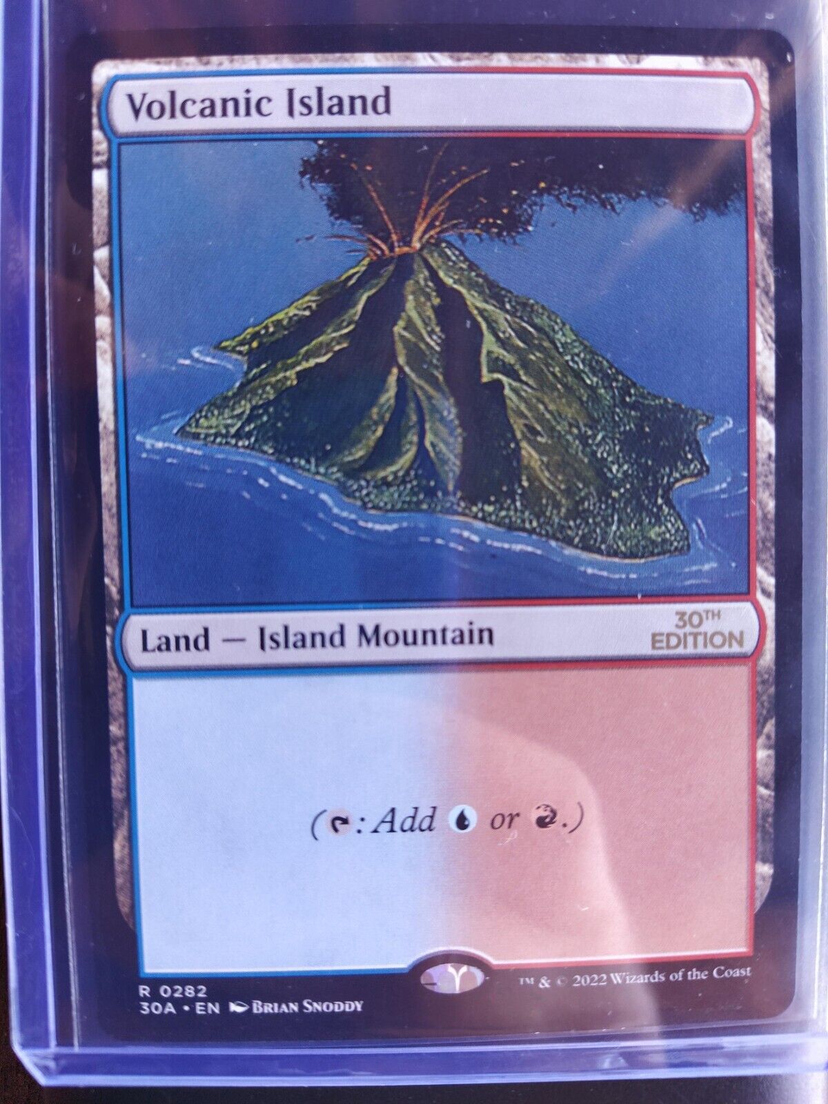 Magic VOLCANIC ISLAND 30th Anniversary Edition MTG ready for BGS Dual Land MINT