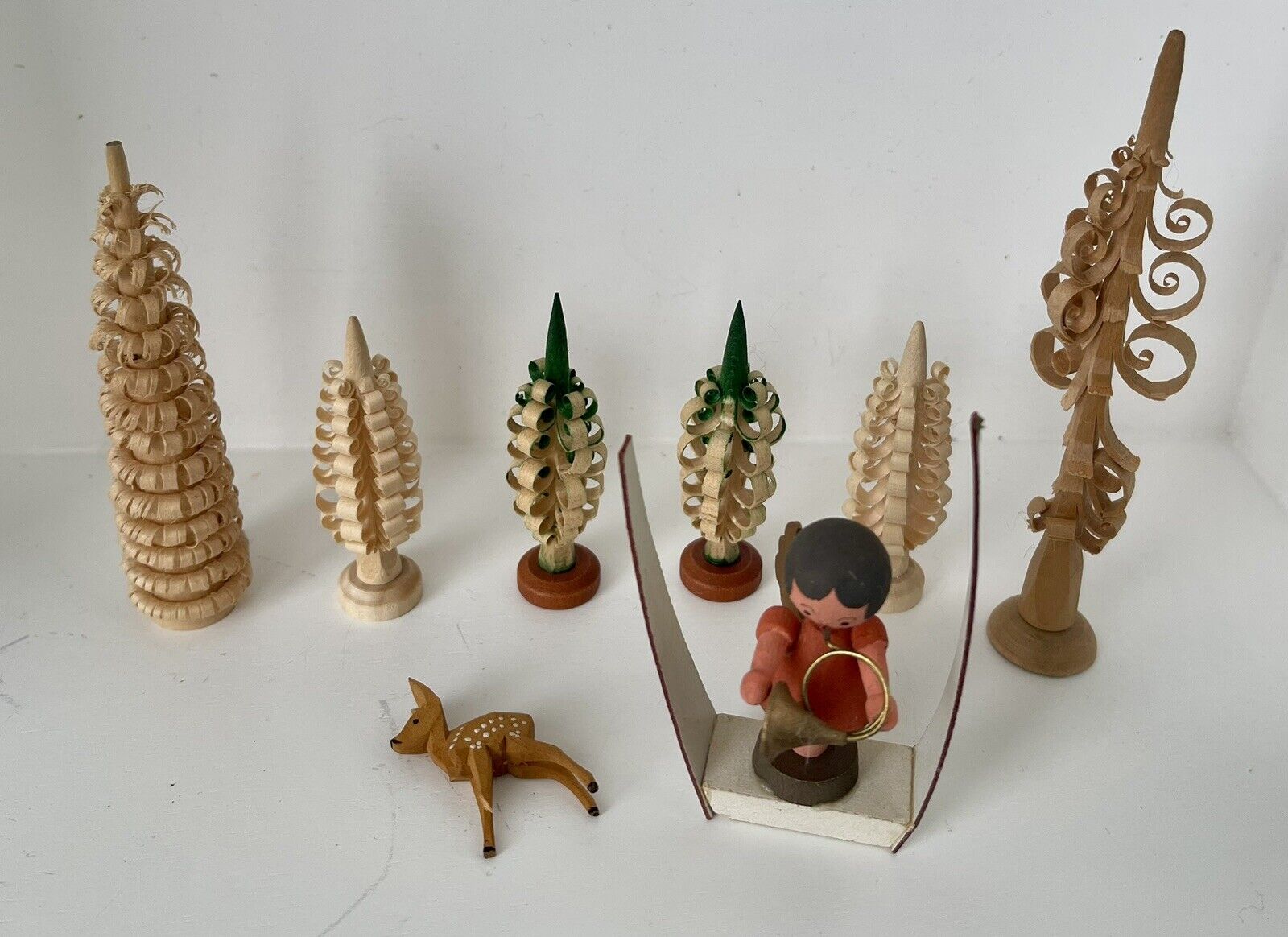 Lot Of 6 Erzgebirge Miniature Shaved Wood Trees 2 - 2.5\