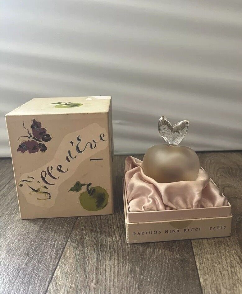 Fille d'Eve by Nina Ricci Vintage Perfume Apple Pomme & Box RARE FRANCE 1952